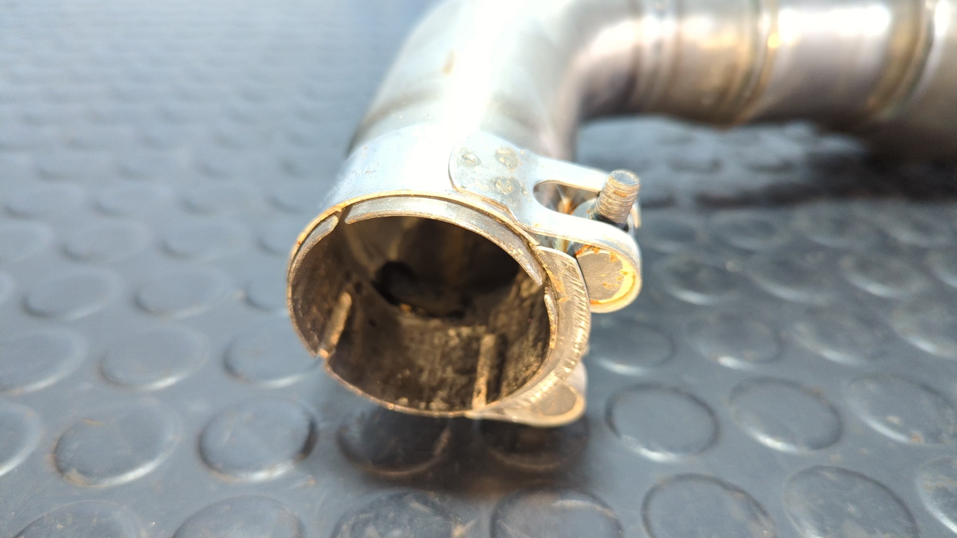 TUBO ESCAPE TRASERO KTM 125 DUKE - vista 3