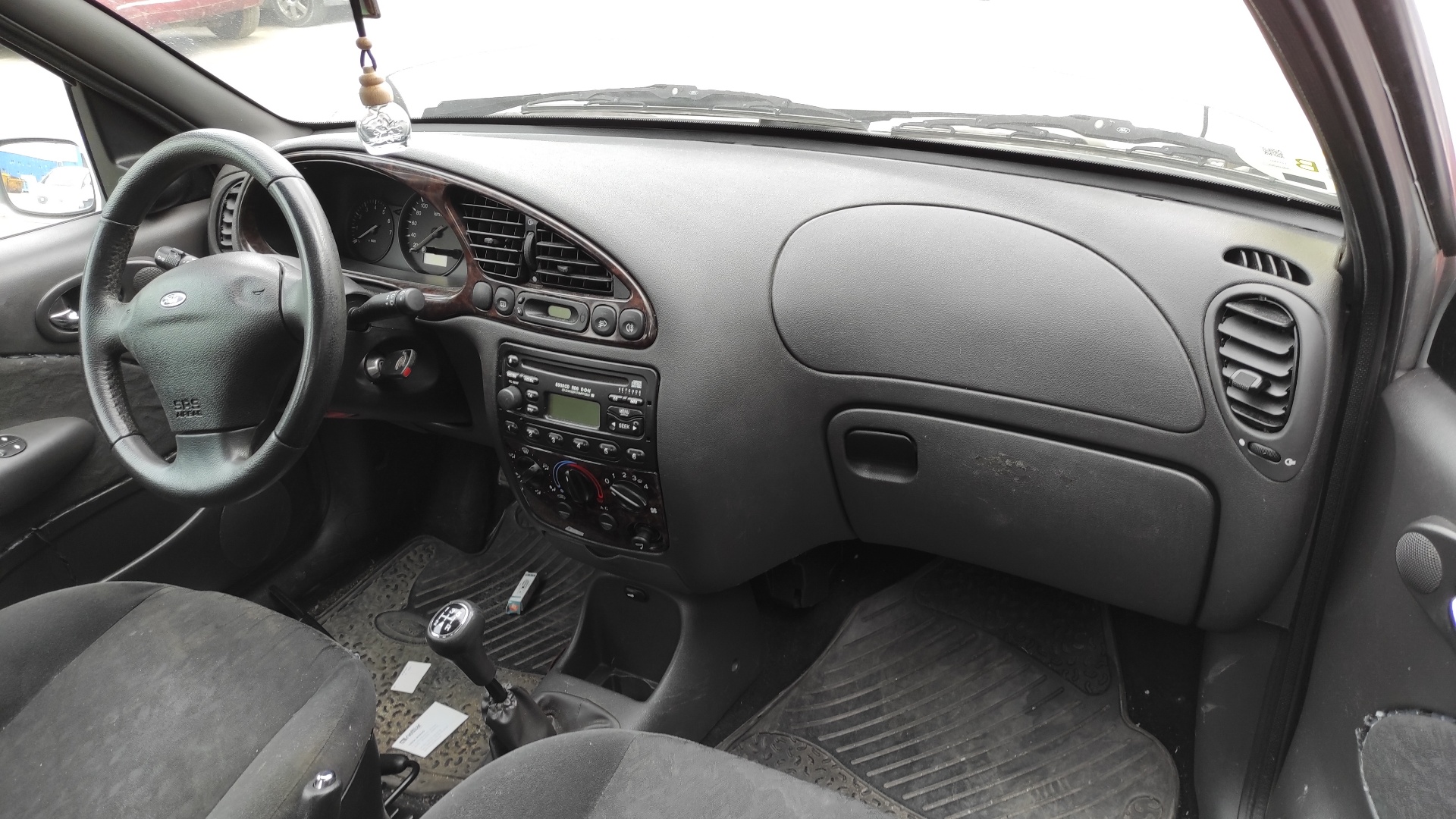 AFORADOR FORD FIESTA BERLINA (DX) - vista 9