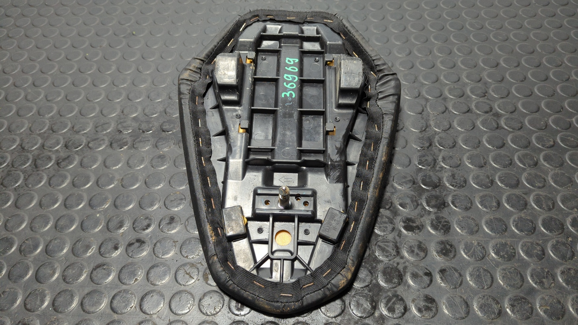 ASIENTO TRASERO KTM 125 DUKE - vista 5