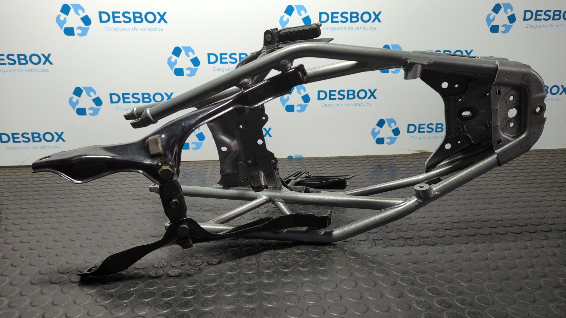 BASTIDOR TRASERO KTM 125 DUKE - vista 3