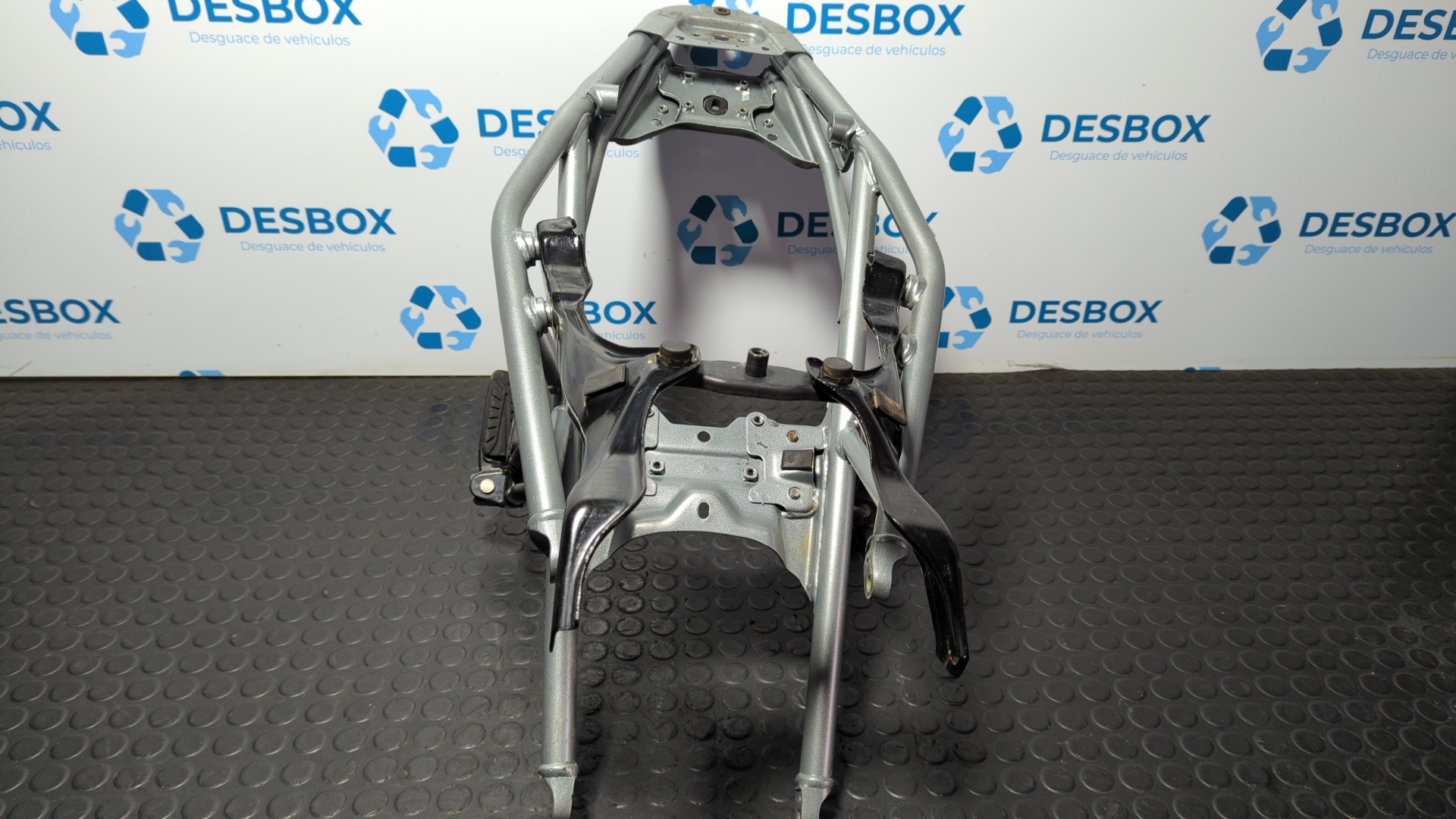 BASTIDOR TRASERO KTM 125 DUKE - vista 2