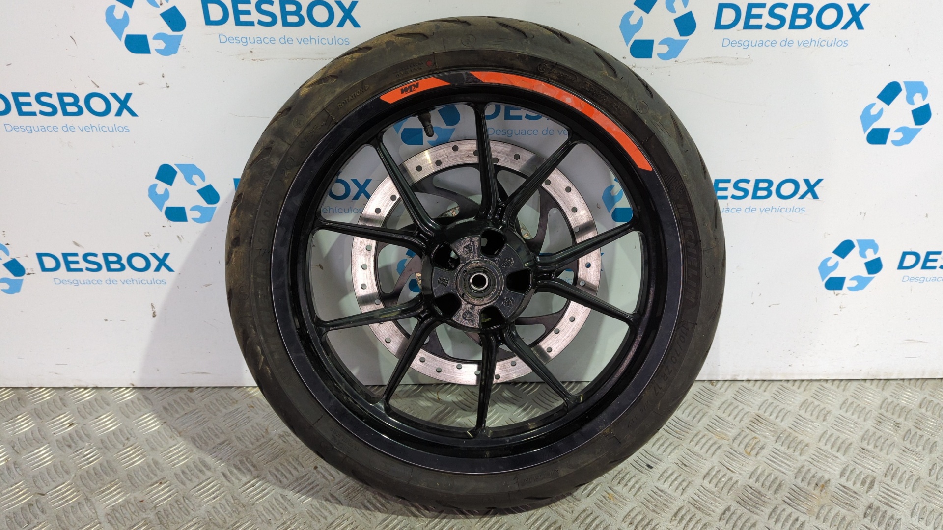 LLANTA DELANTERA KTM 125 DUKE - vista 2