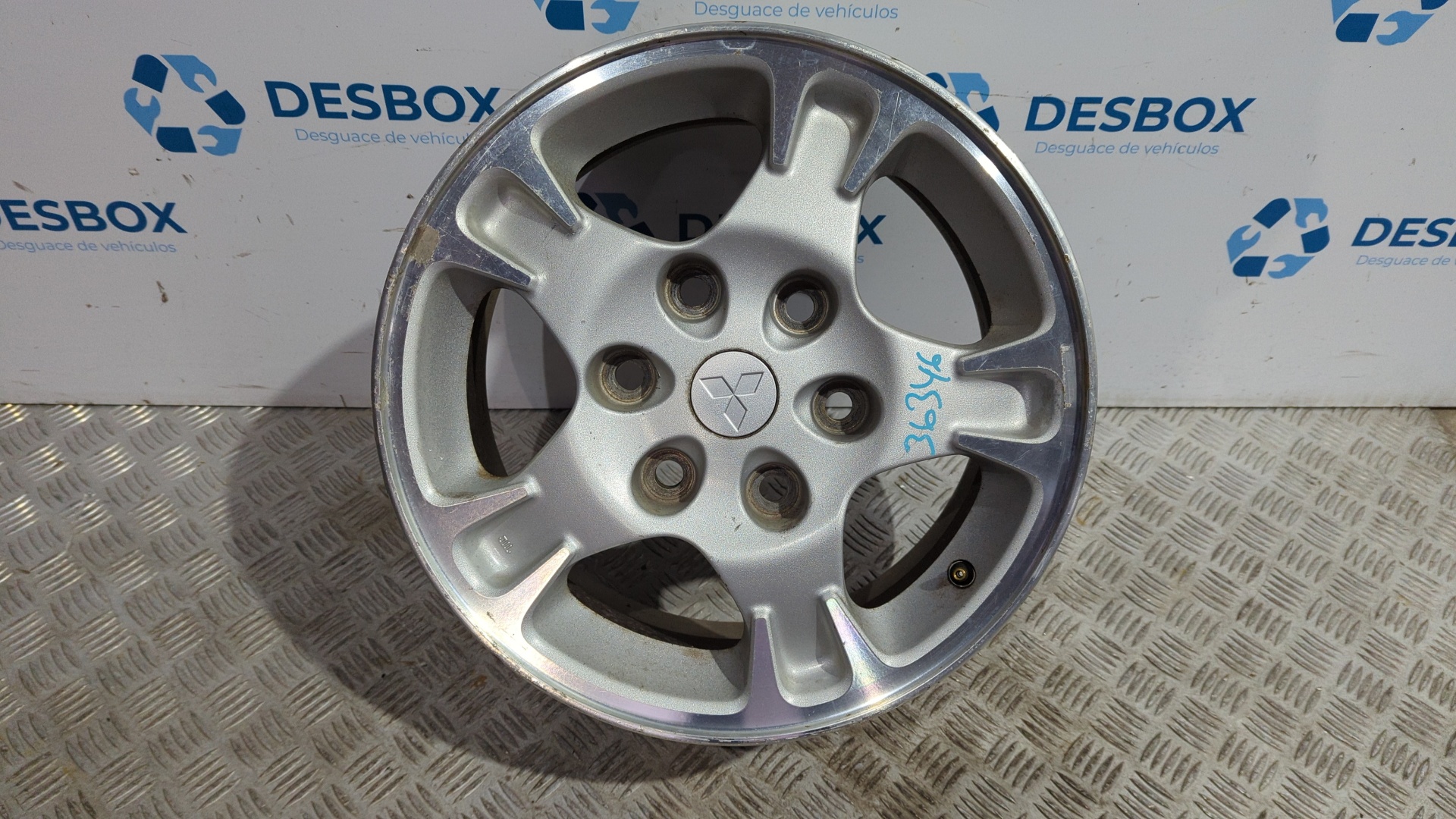 JUEGO LLANTAS MITSUBISHI MONTERO (V80/V90) - vista 2