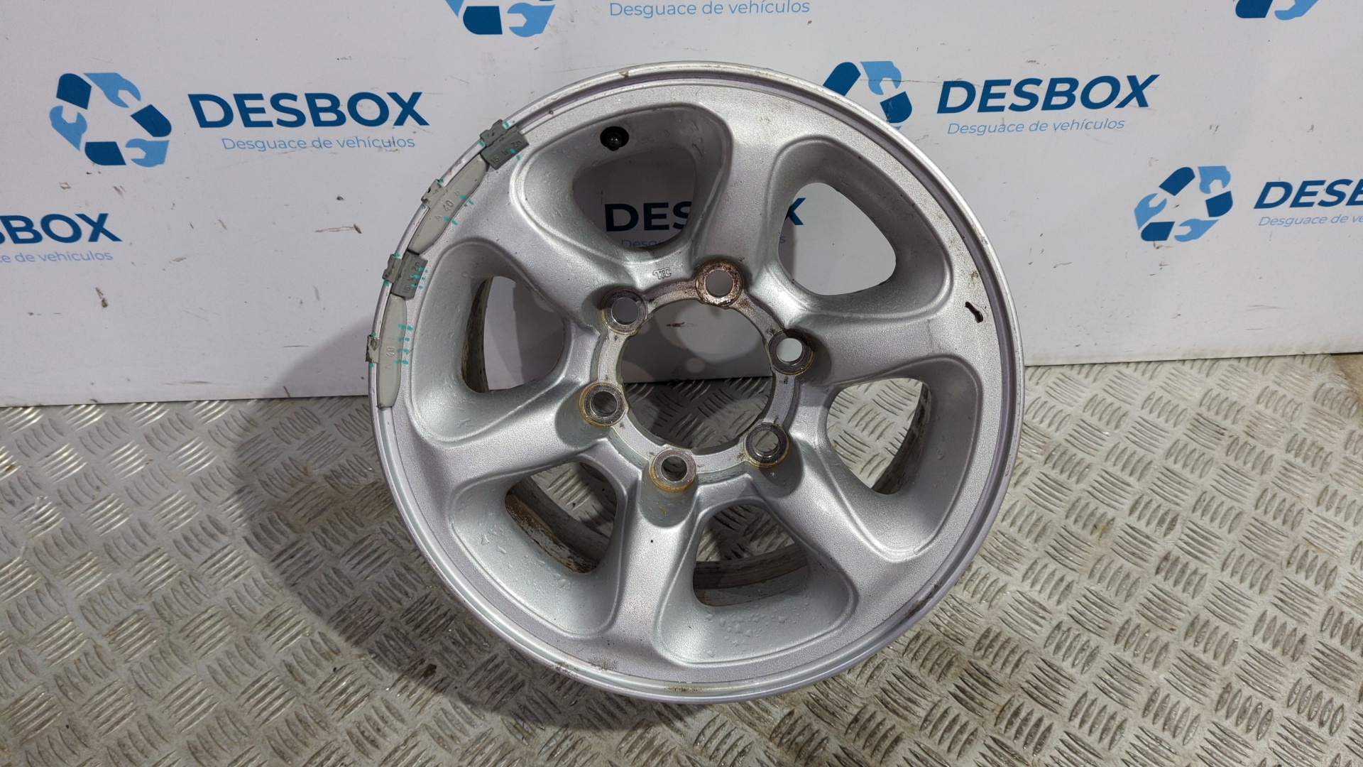 JUEGO LLANTAS MITSUBISHI MONTERO (V20/V40) - vista 4