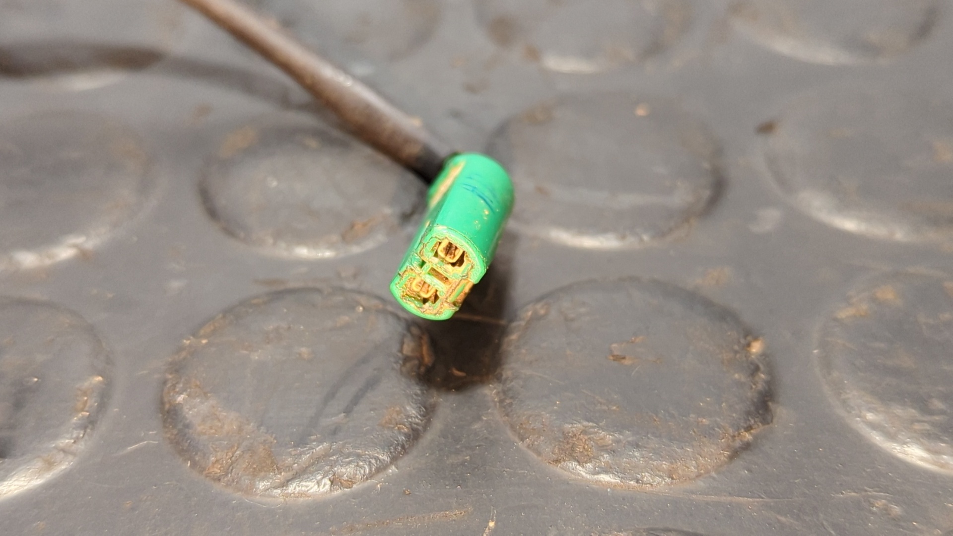 PILOTO DELANTERO IZQUIERDO KTM 125 DUKE - vista 3