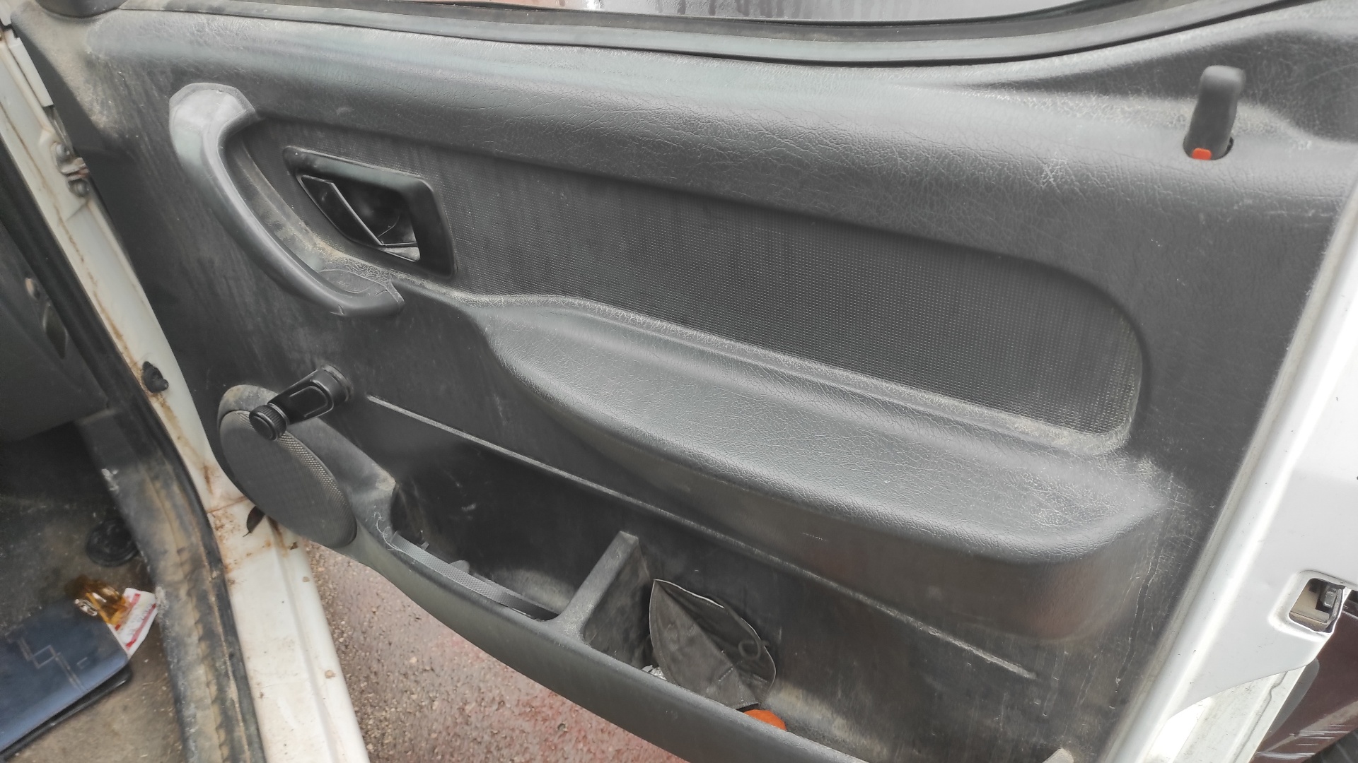 PARAGOLPES TRASERO PEUGEOT PARTNER (S2) - vista 10