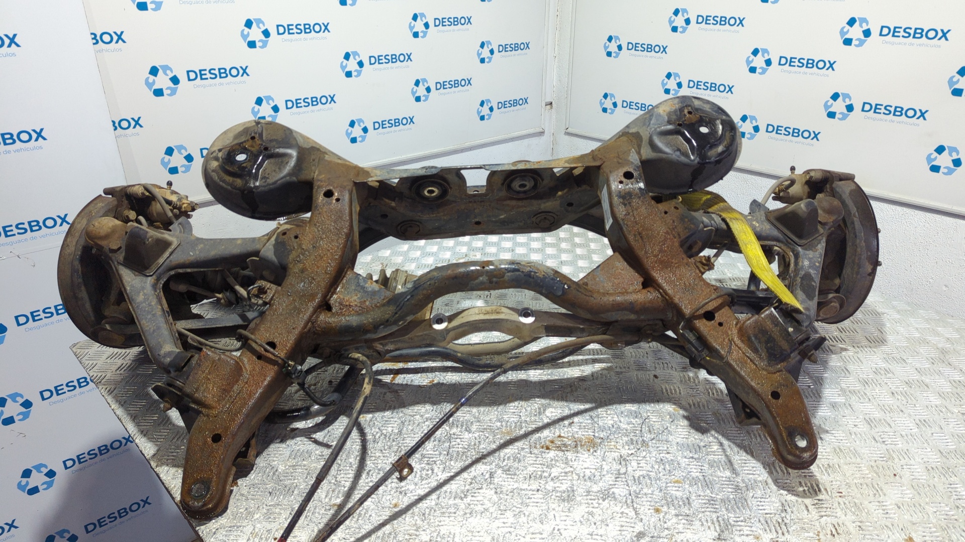 PUENTE TRASERO MITSUBISHI MONTERO (V80/V90)