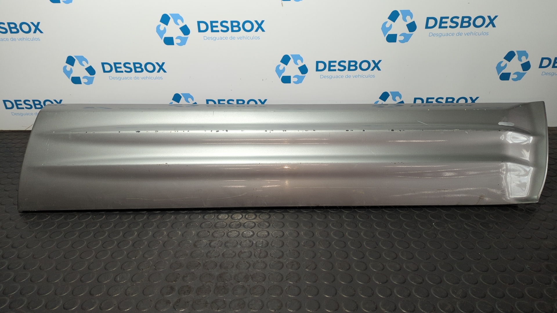 MOLDURA MITSUBISHI MONTERO (V80/V90)