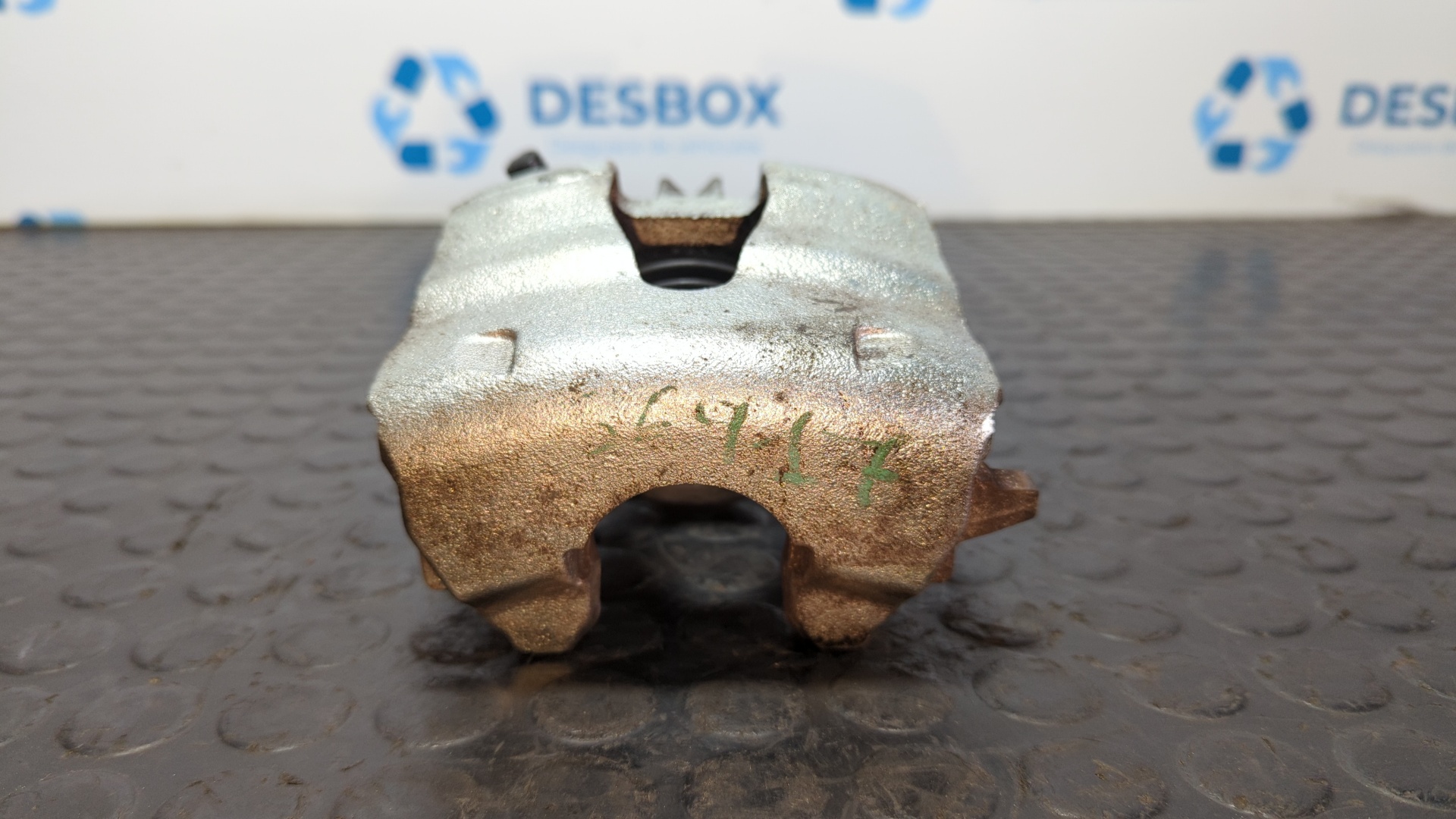 PINZA DE FRENO DELANTERA DERECHA SEAT ARONA - vista 2