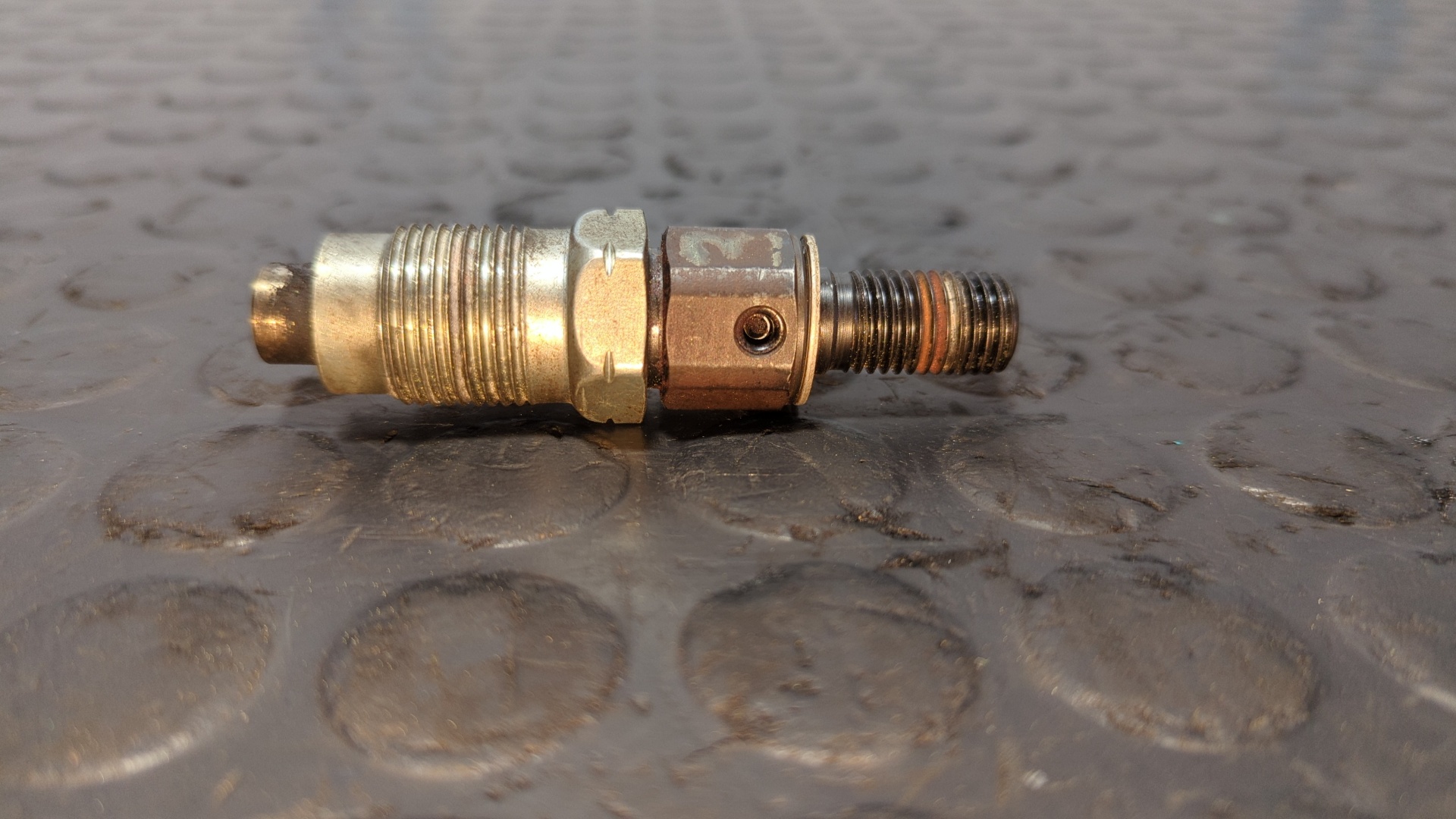 INYECTOR TOYOTA LAND CRUISER (J9)