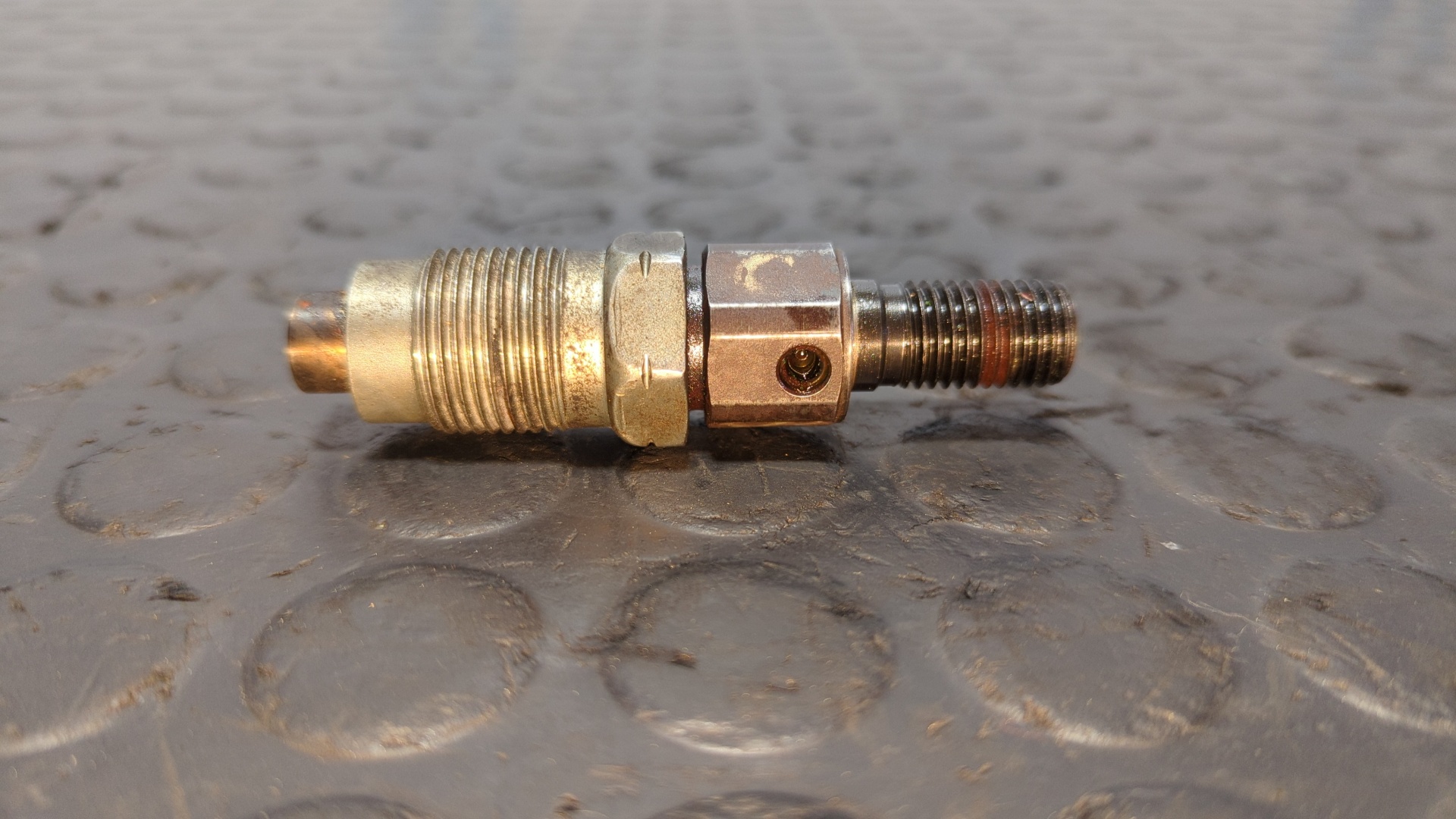 INYECTOR TOYOTA LAND CRUISER (J9)