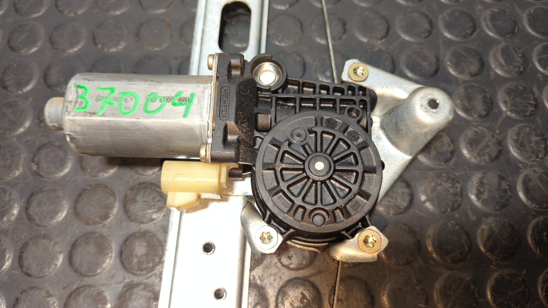 ELEVALUNAS TRASERO IZQUIERDO MERCEDES-BENZ CLASE M (W163) - vista 3