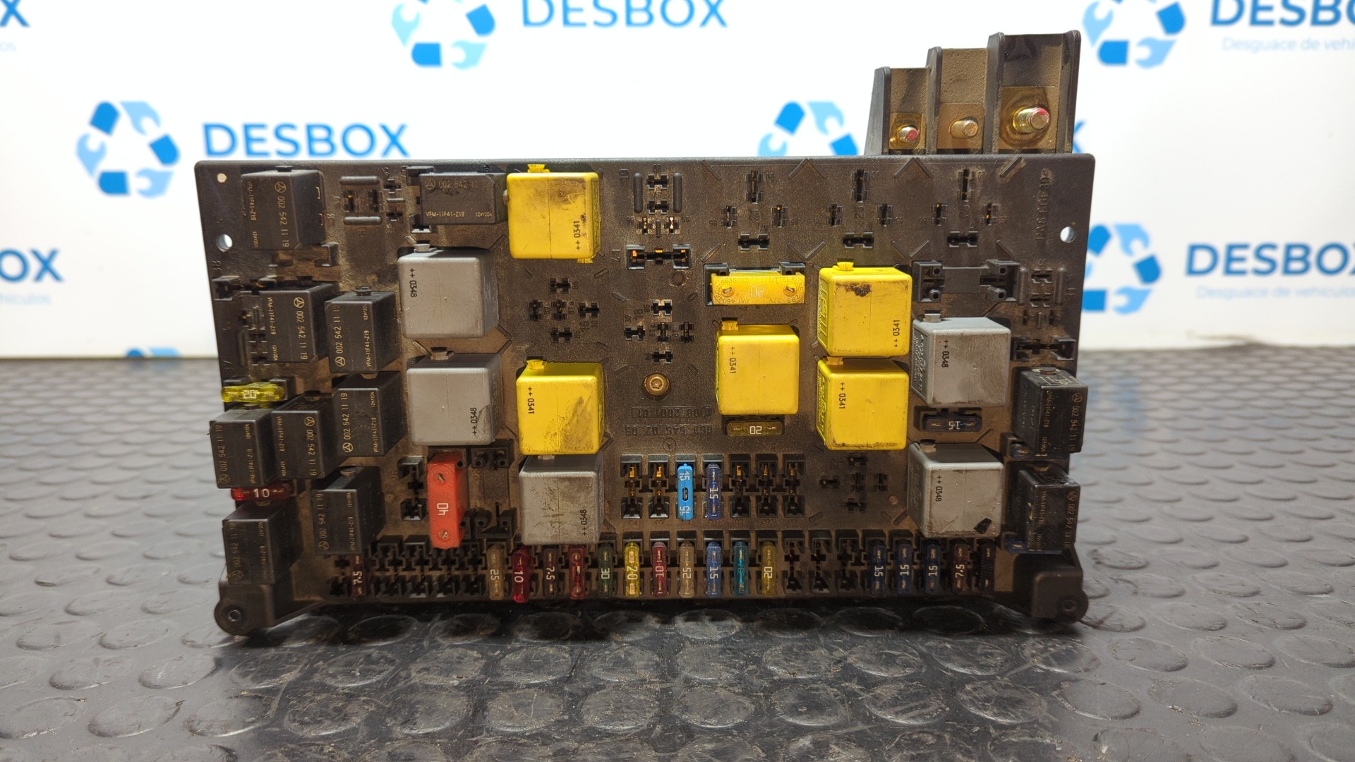 CAJA RELES / FUSIBLES MERCEDES-BENZ CLASE M (W163)