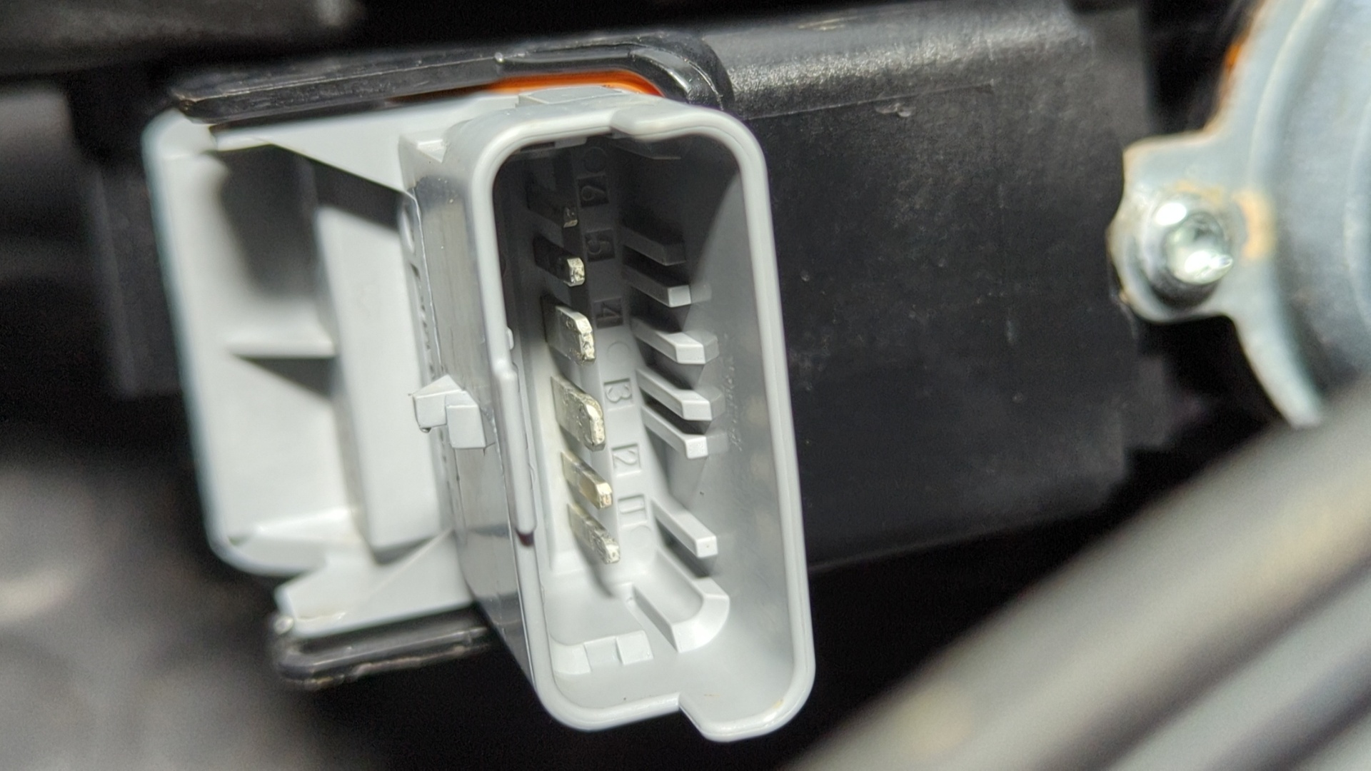 ELEVALUNAS DELANTERO IZQUIERDO OPEL CORSA F - vista 3