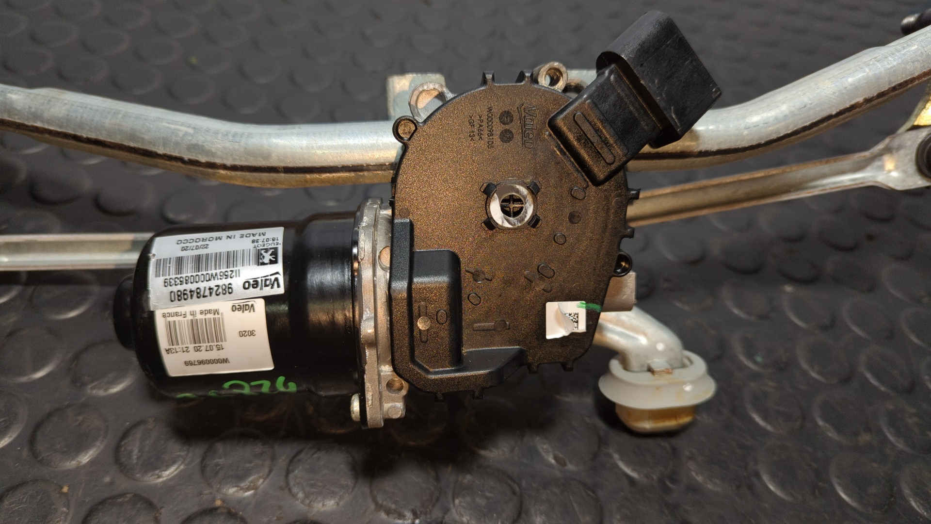 MOTOR LIMPIA DELANTERO OPEL CORSA F - vista 3