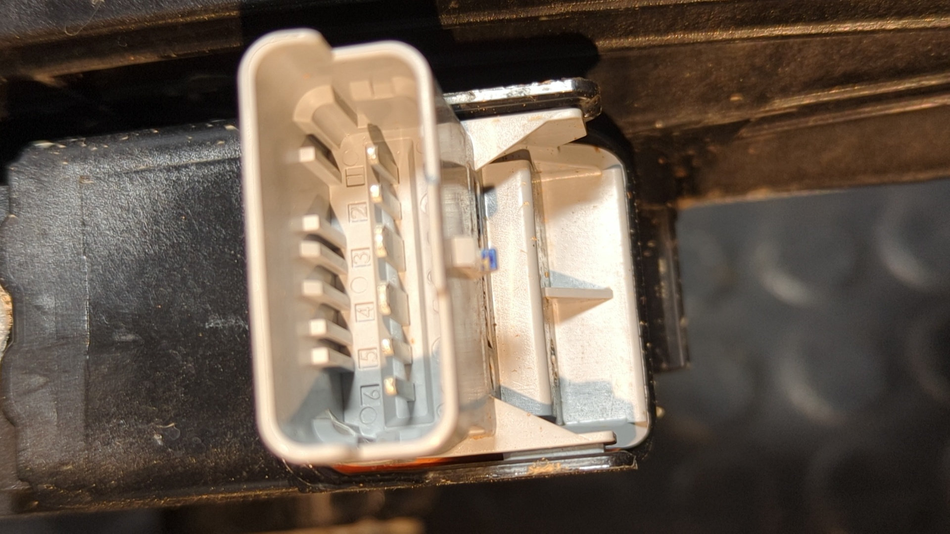 ELEVALUNAS TRASERO DERECHO OPEL CORSA F - vista 2