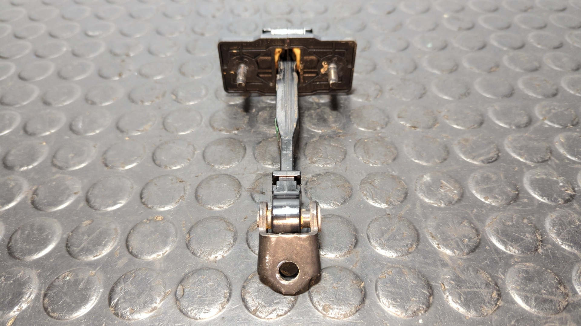 RETENEDOR PUERTA IZQUIERDA  OPEL CORSA F - vista 3