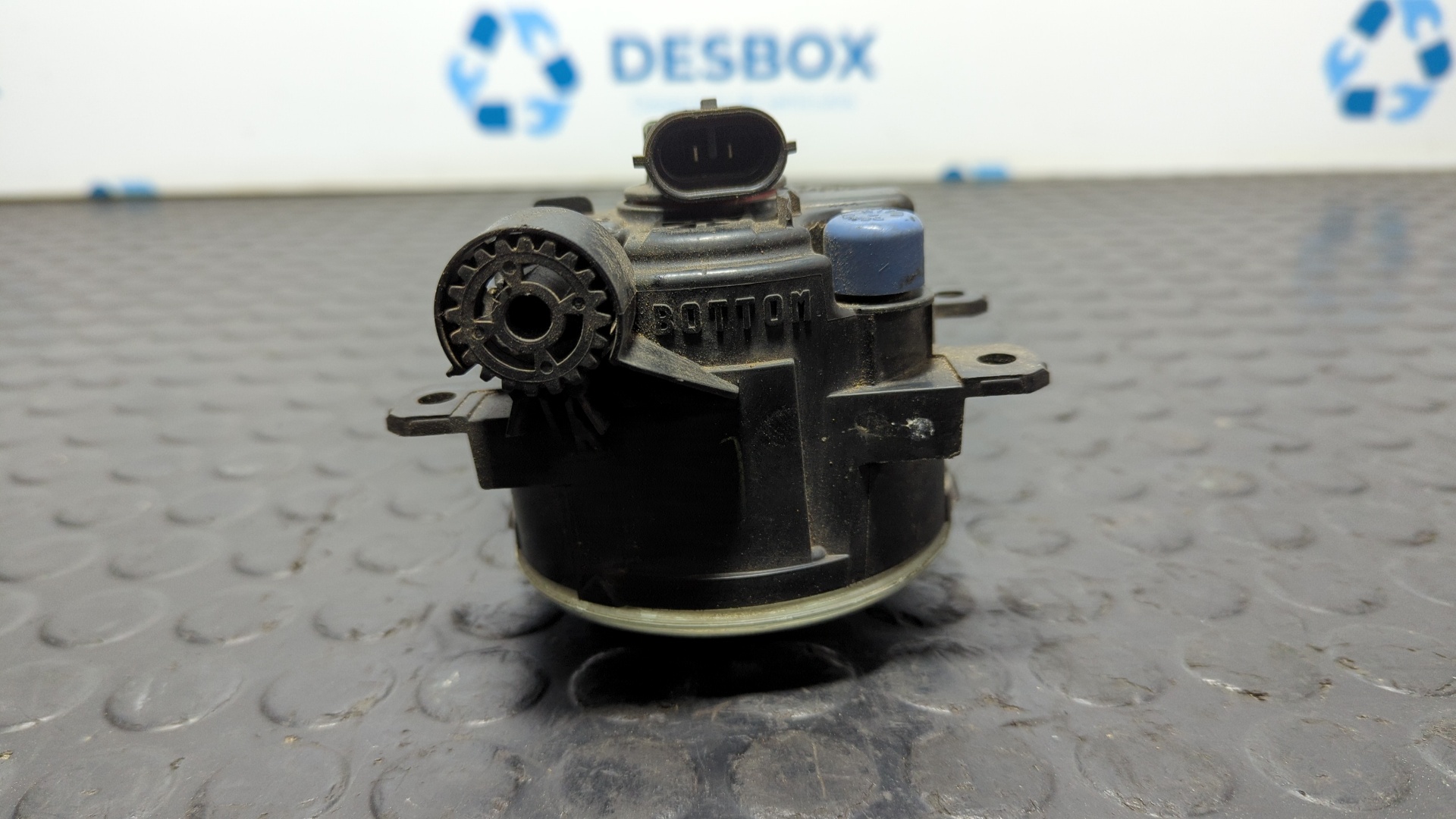 FARO ANTINIEBLA DERECHO PEUGEOT PARTNER KOMBI - vista 3