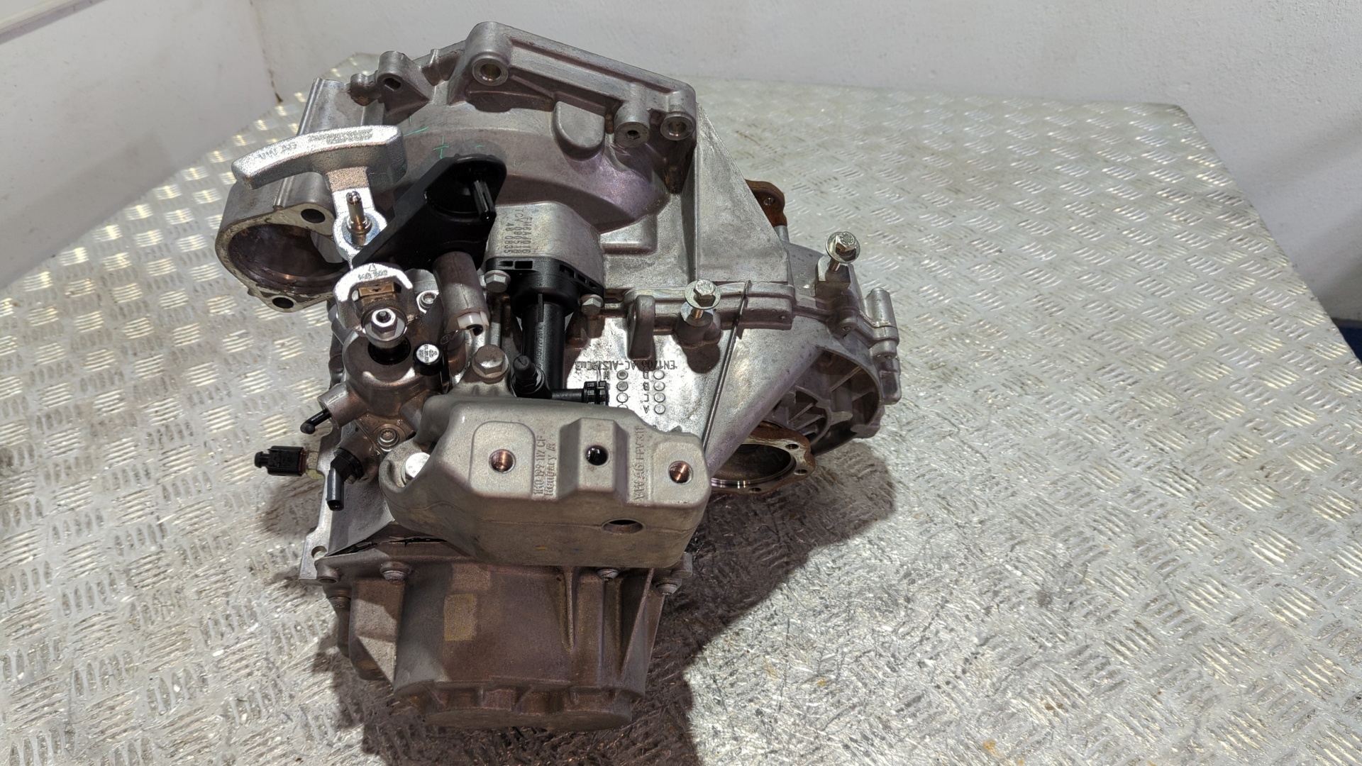 CAJA CAMBIOS SEAT ARONA - vista 3