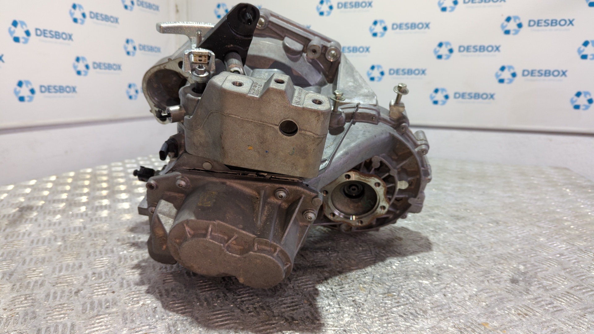 CAJA CAMBIOS SEAT ARONA - vista 2