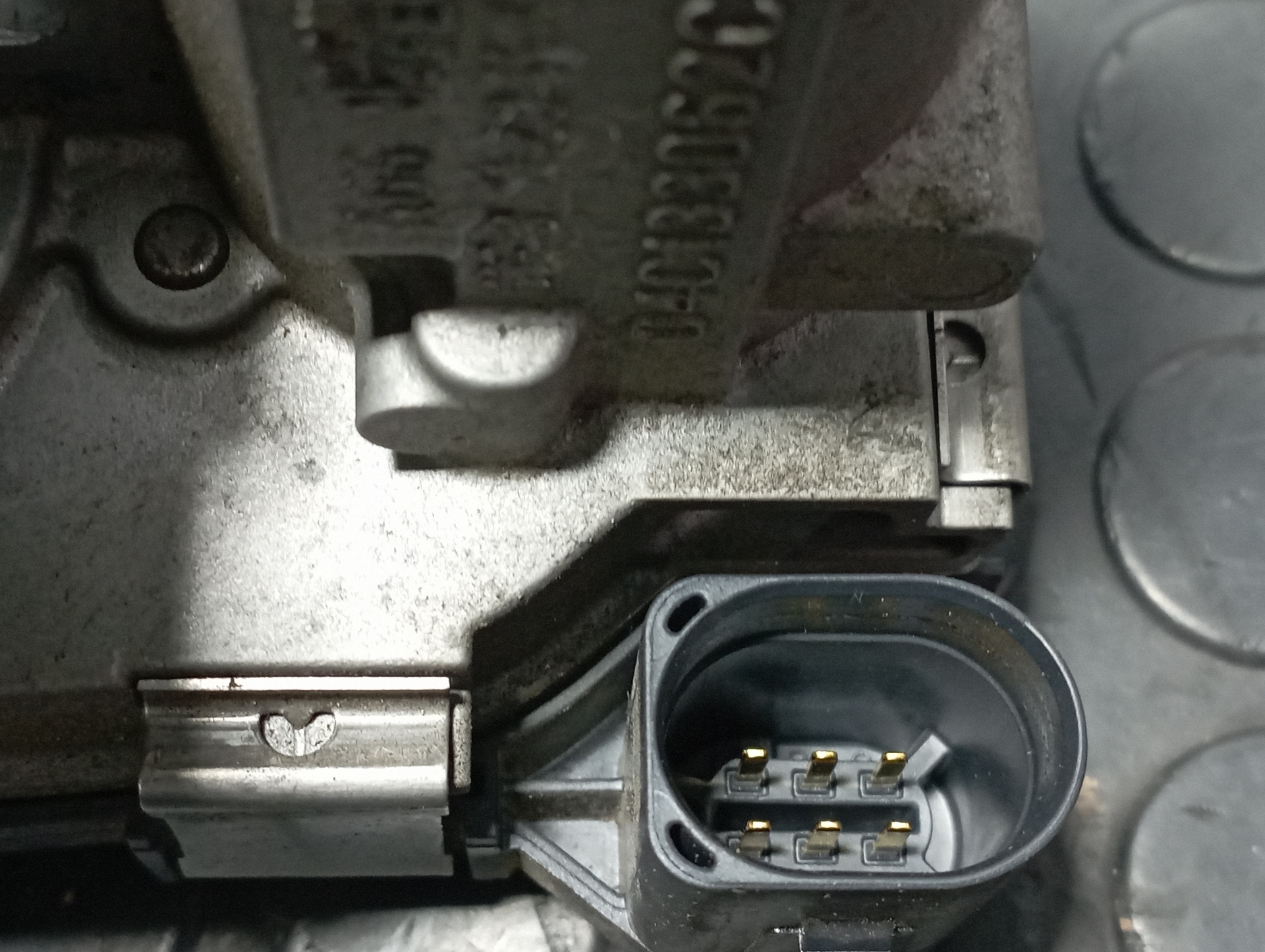 CAJA MARIPOSA SEAT ARONA - vista 2