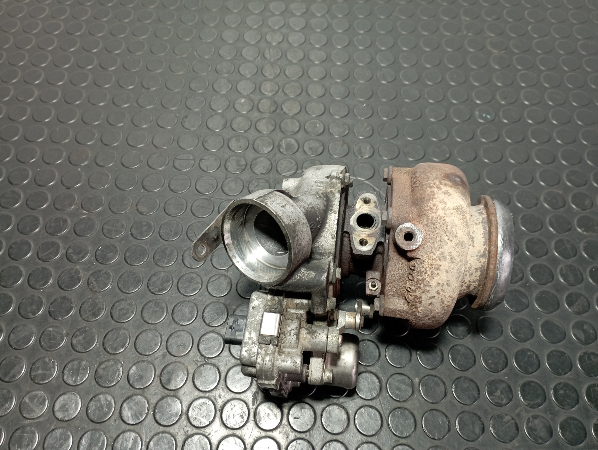 TURBOCOMPRESOR MERCEDES-BENZ VITO (W639) BASIC, COMBI - vista 2