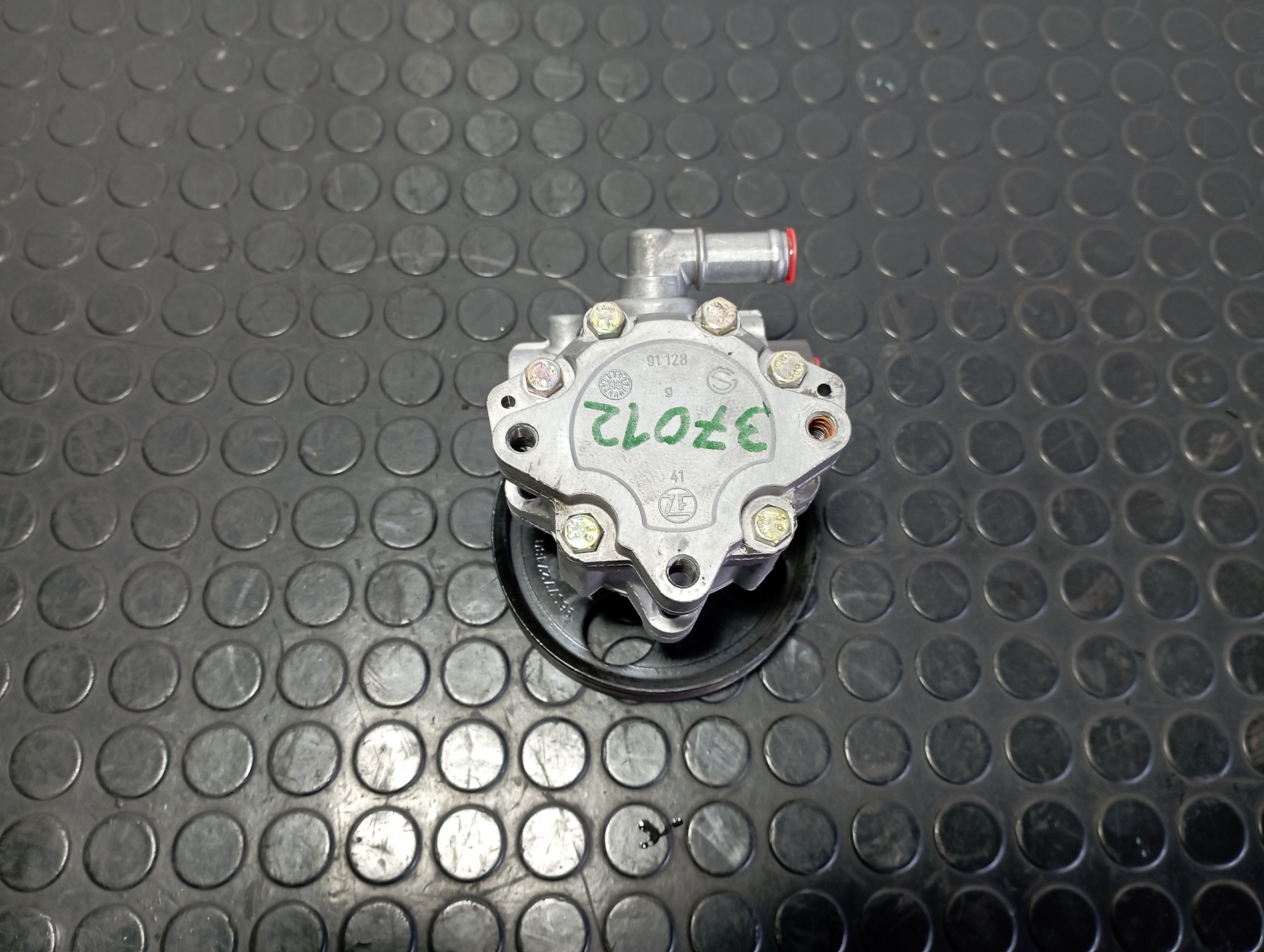 BOMBA DIRECCION PEUGEOT 406 BERLINA (S1/S2) - vista 2