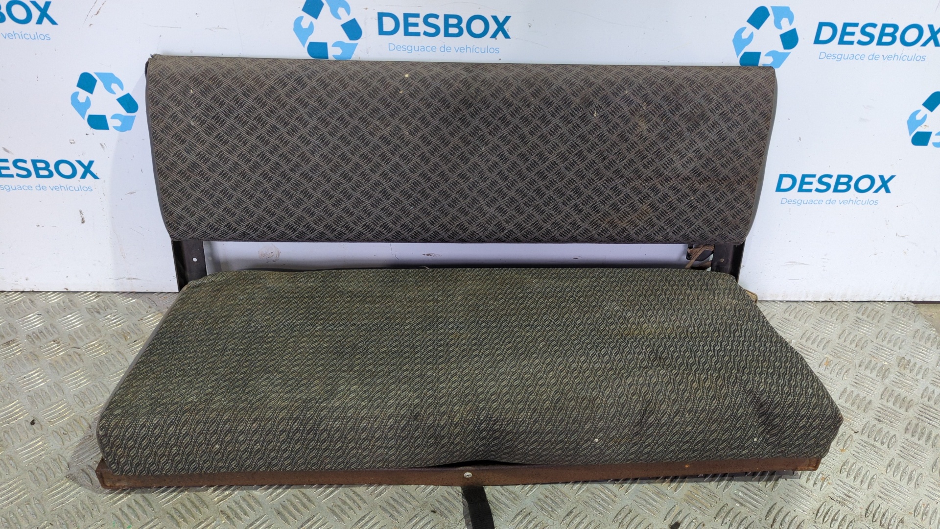 ASIENTO TRASERO LAND ROVER DEFENDER