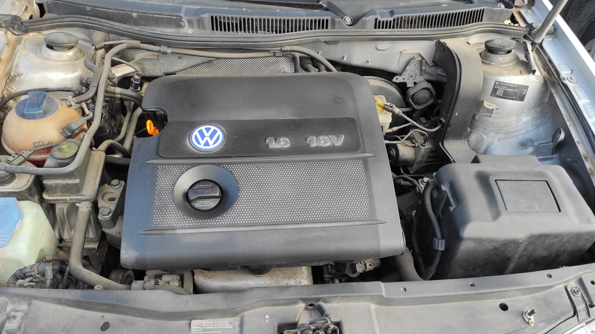 PARAGOLPES TRASERO VOLKSWAGEN BORA BERLINA (1J2) - vista 8