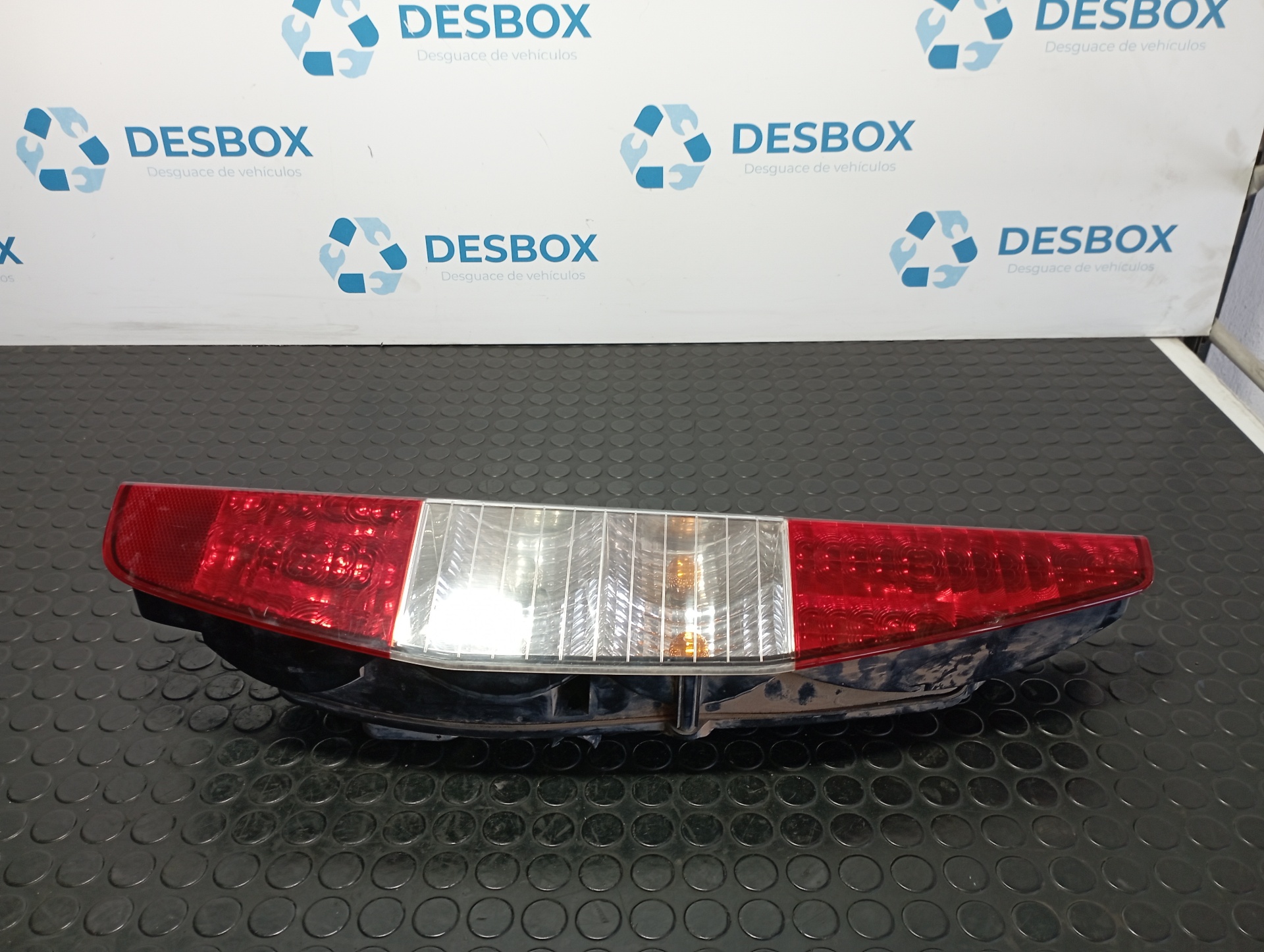 PILOTO TRASERO DERECHO FIAT DOBLO (119) - vista 3