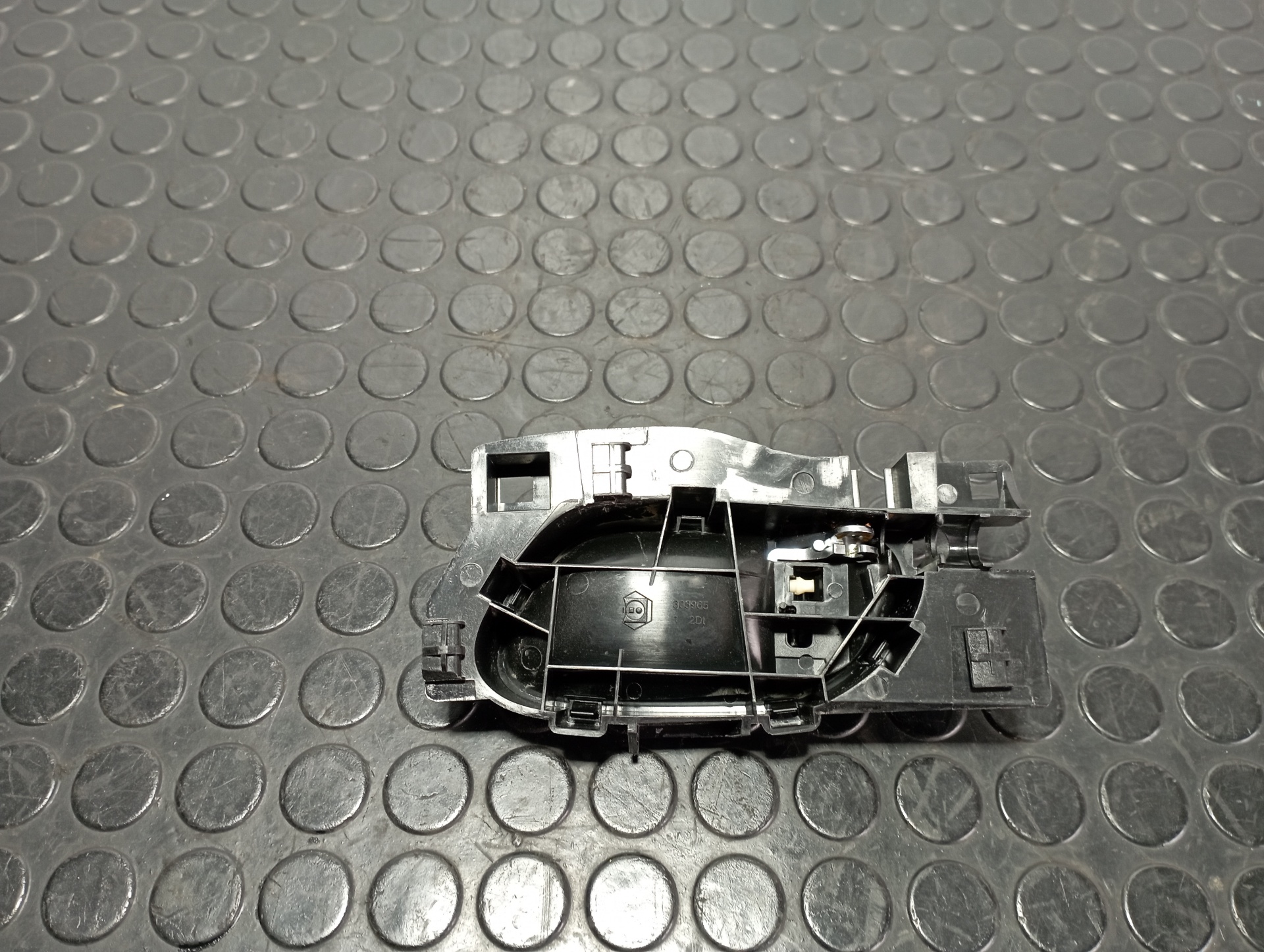 MANETA INTERIOR DELANTERA DERECHA PEUGEOT 208 - vista 2