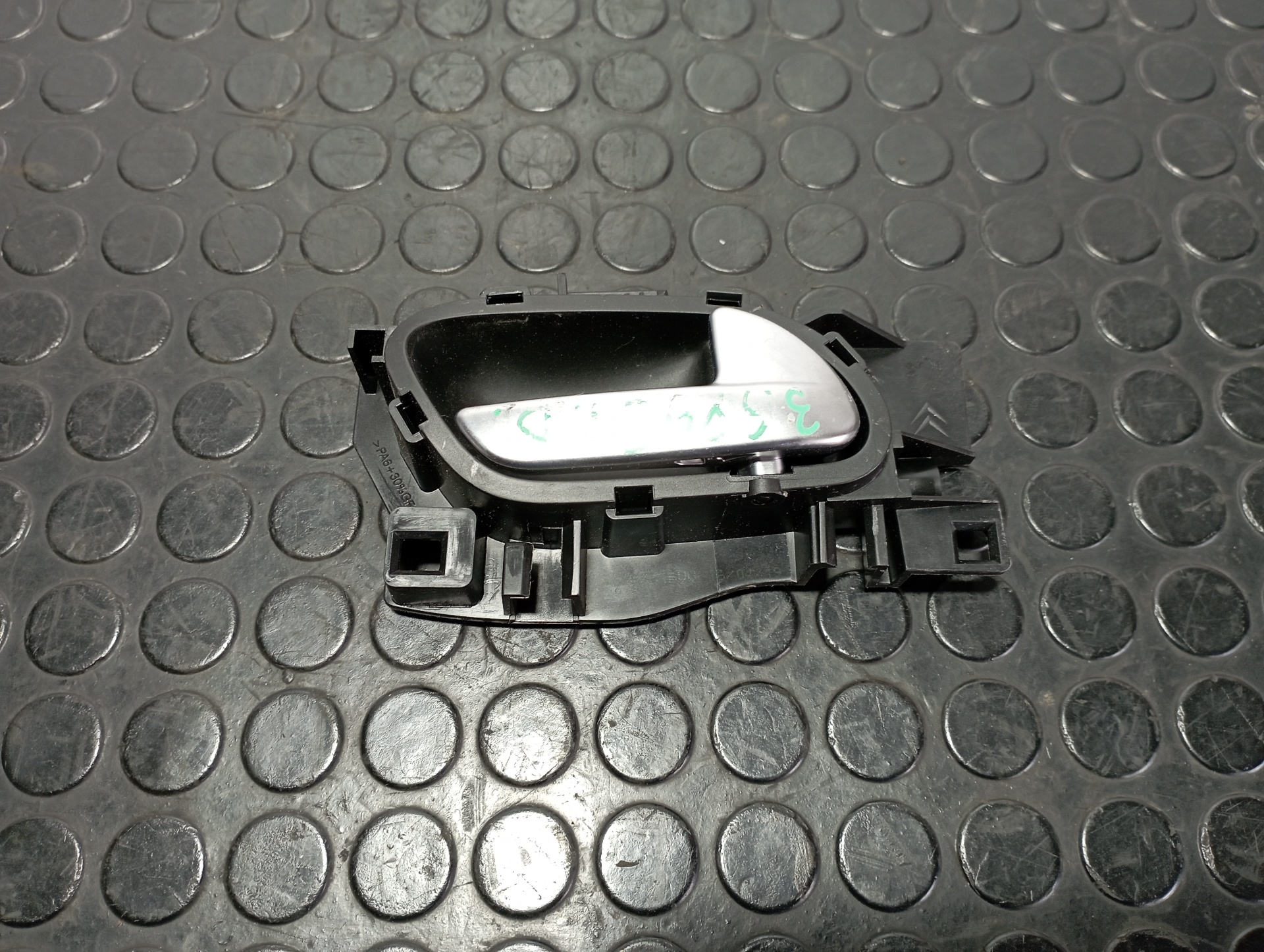 MANETA INTERIOR LATERAL DERECHA PEUGEOT 208