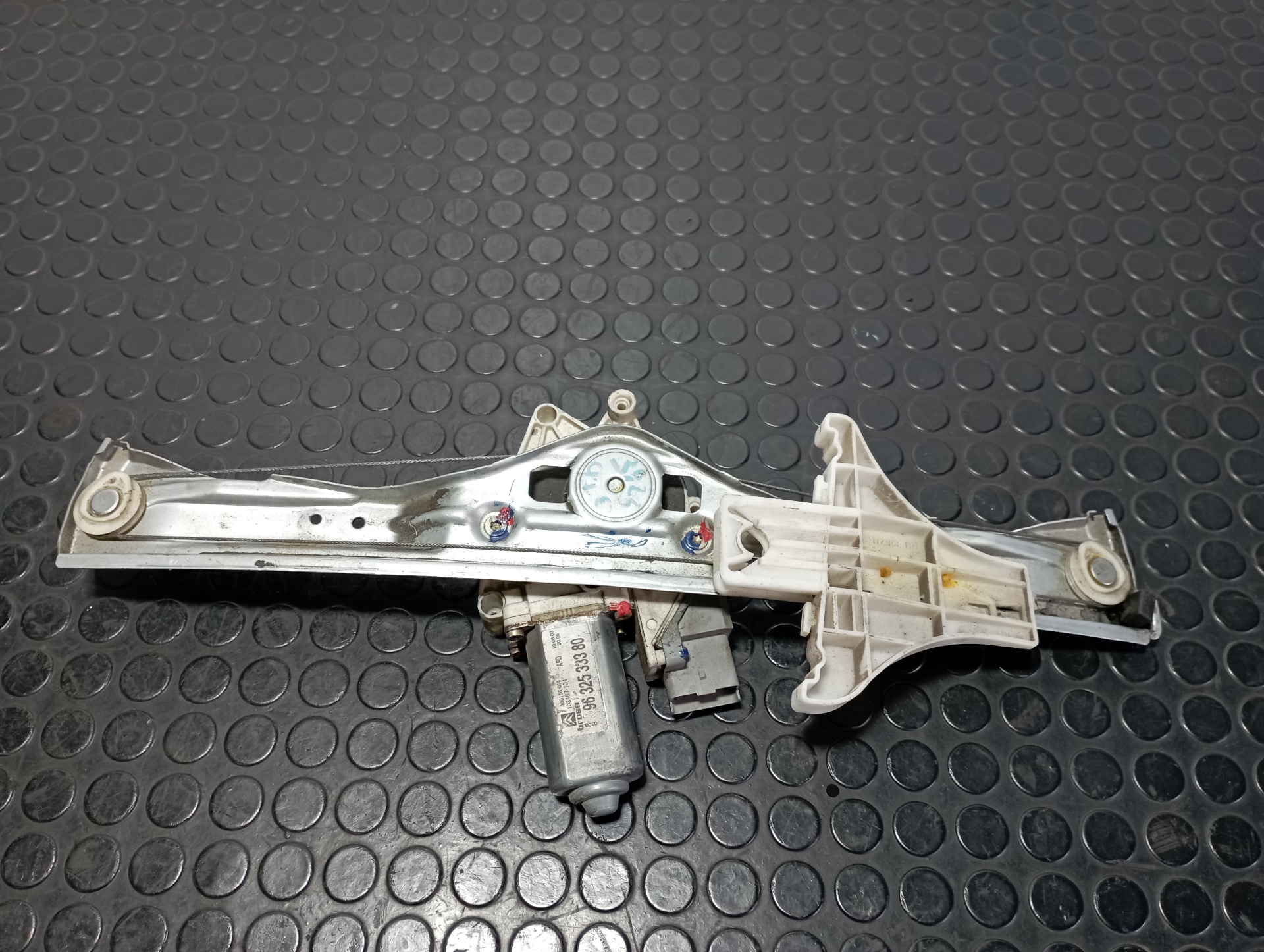 ELEVALUNAS TRASERO DERECHO CITROEN C5 BERLINA