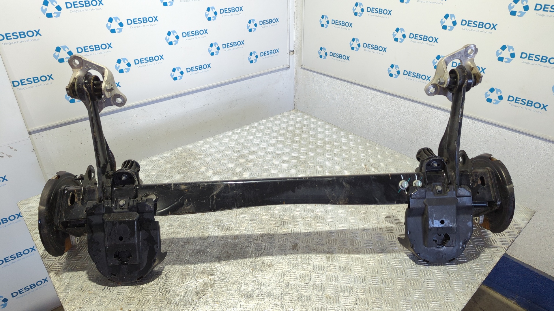 PUENTE TRASERO OPEL CORSA F - vista 4