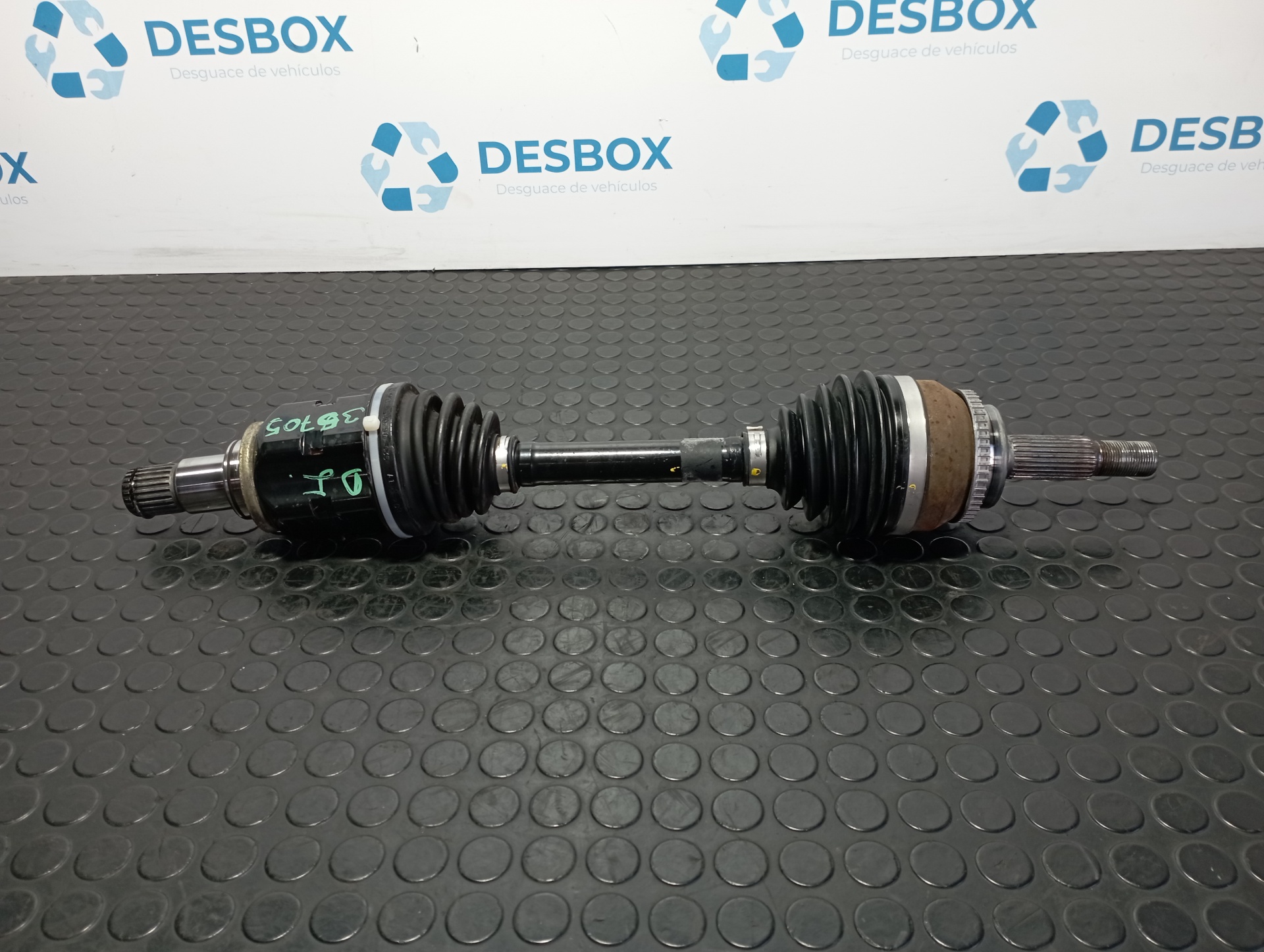 TRANSMISION DELANTERA IZQUIERDA TOYOTA COROLLA VERSO (R1)