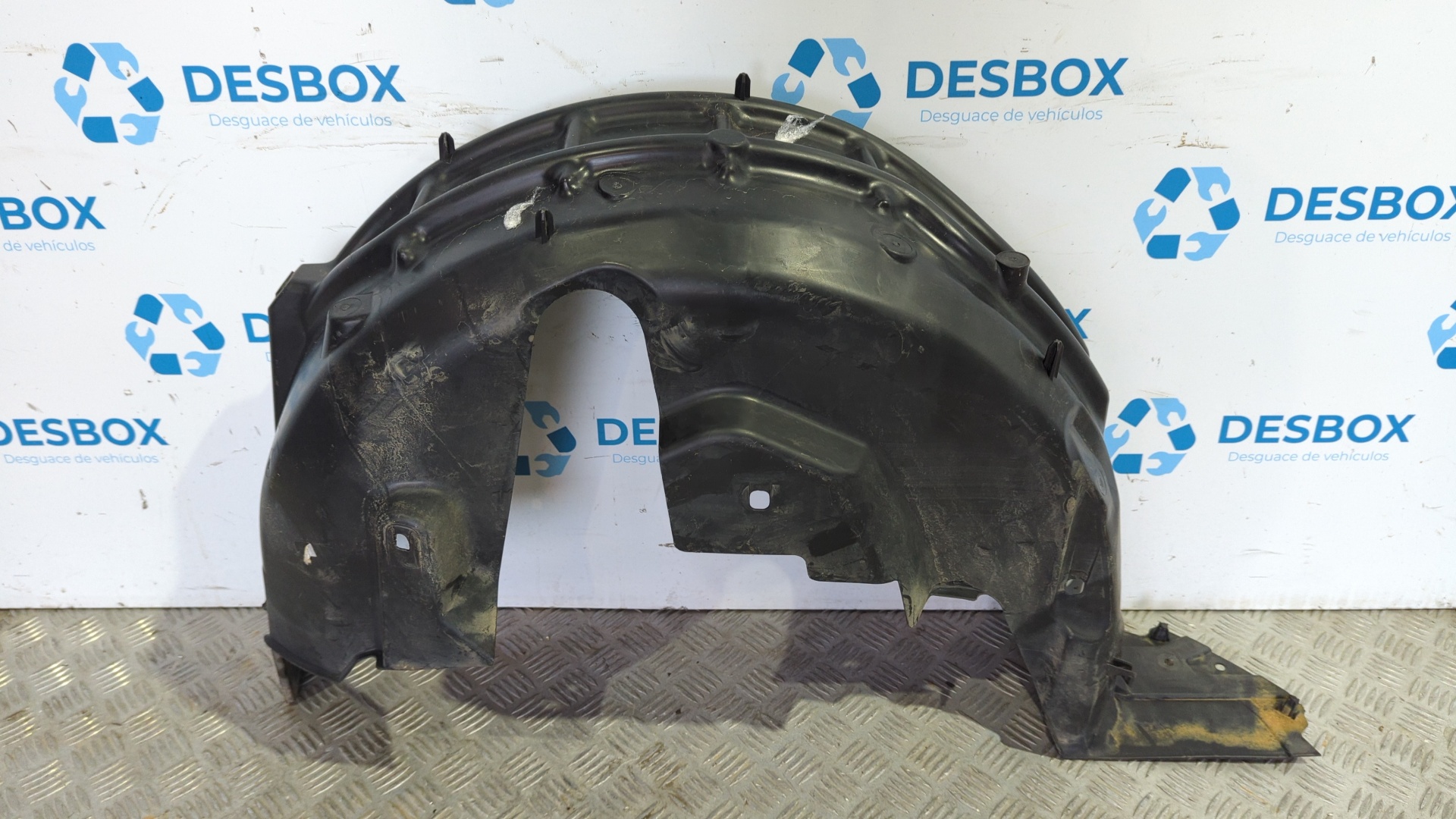 PASO RUEDA TRASERO DERECHO OPEL CORSA F