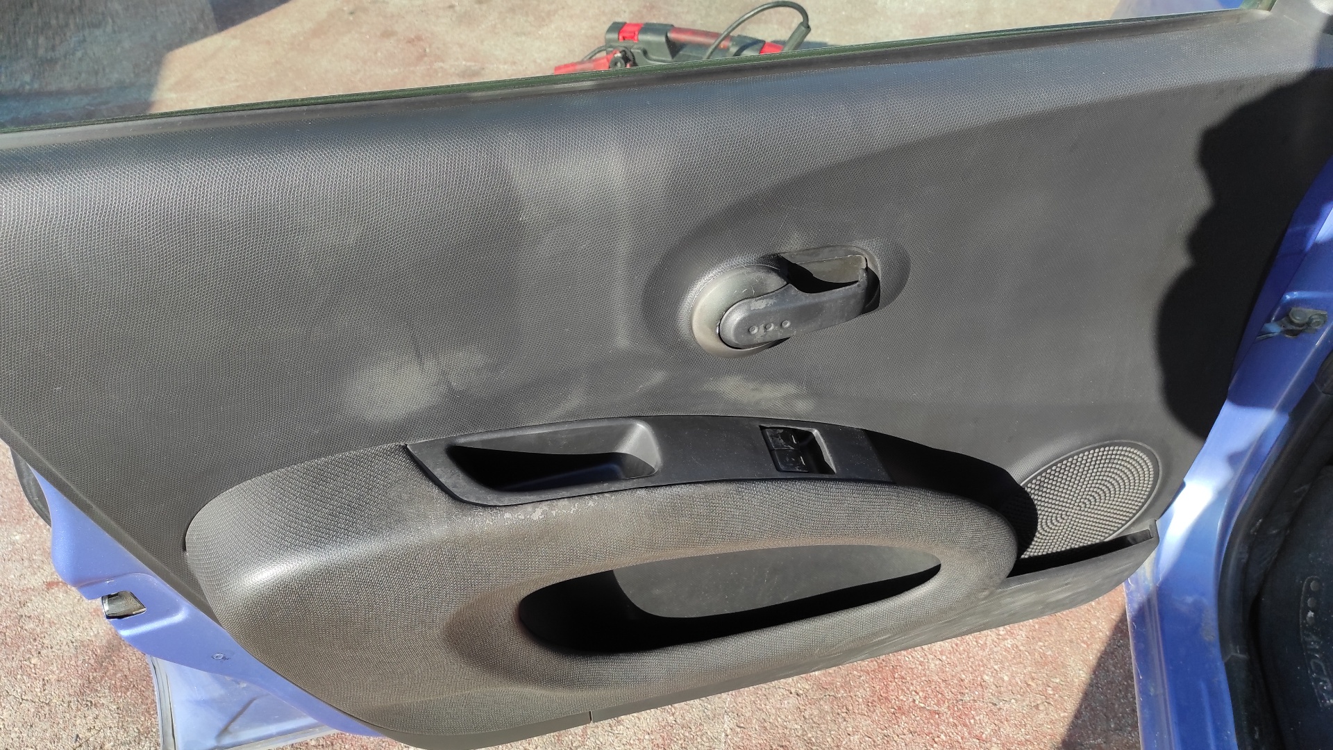 GUARNECIDO PUERTA DELANTERA IZQUIERDA NISSAN MICRA (K12E) - vista 5