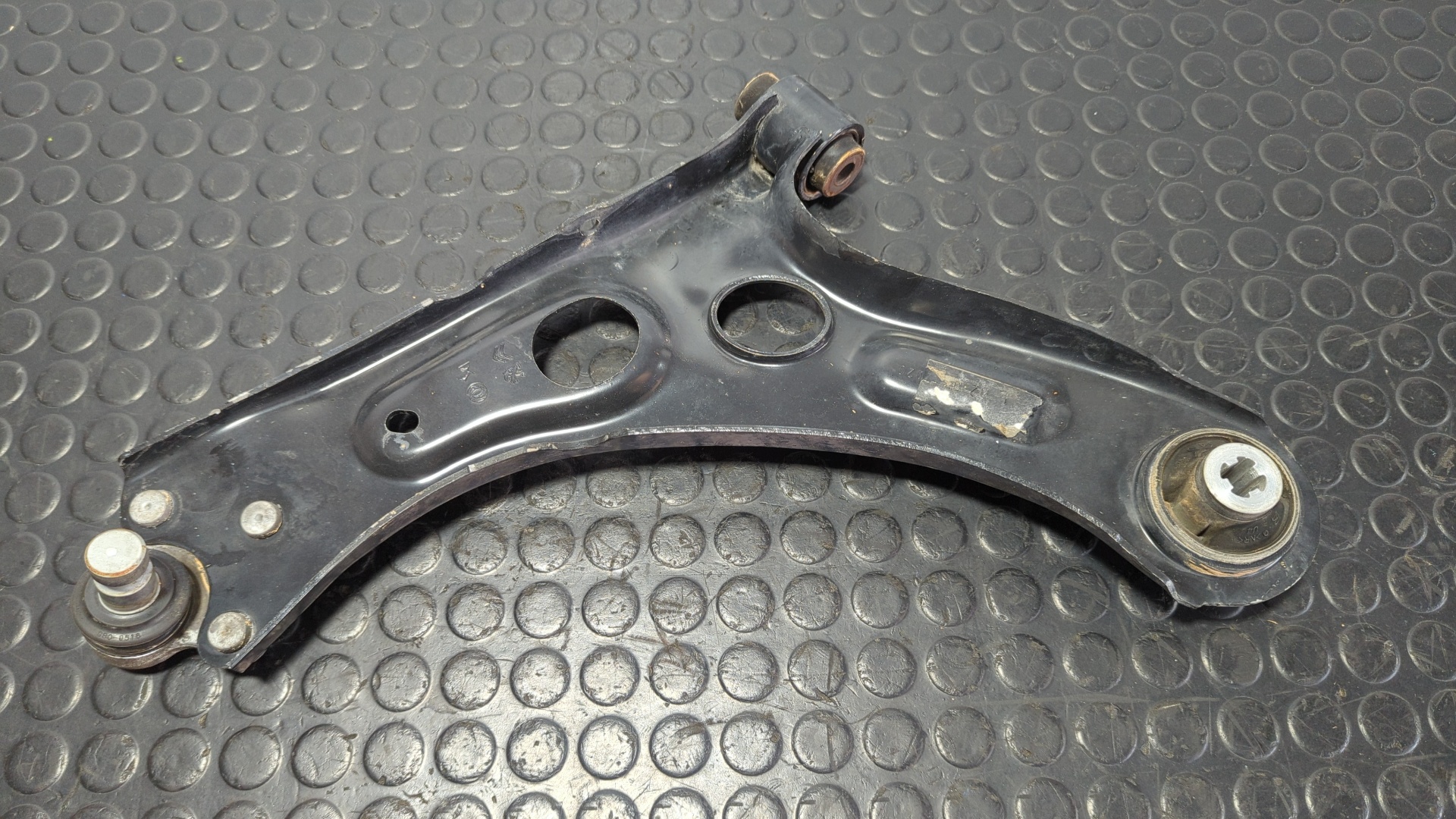 BRAZO IZQUIERDO INFERIOR DELANTERO OPEL CORSA F - vista 2