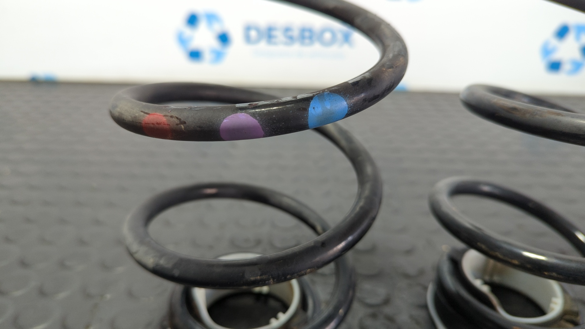 JUEGO MUELLES TRASEROS OPEL CORSA F - vista 3