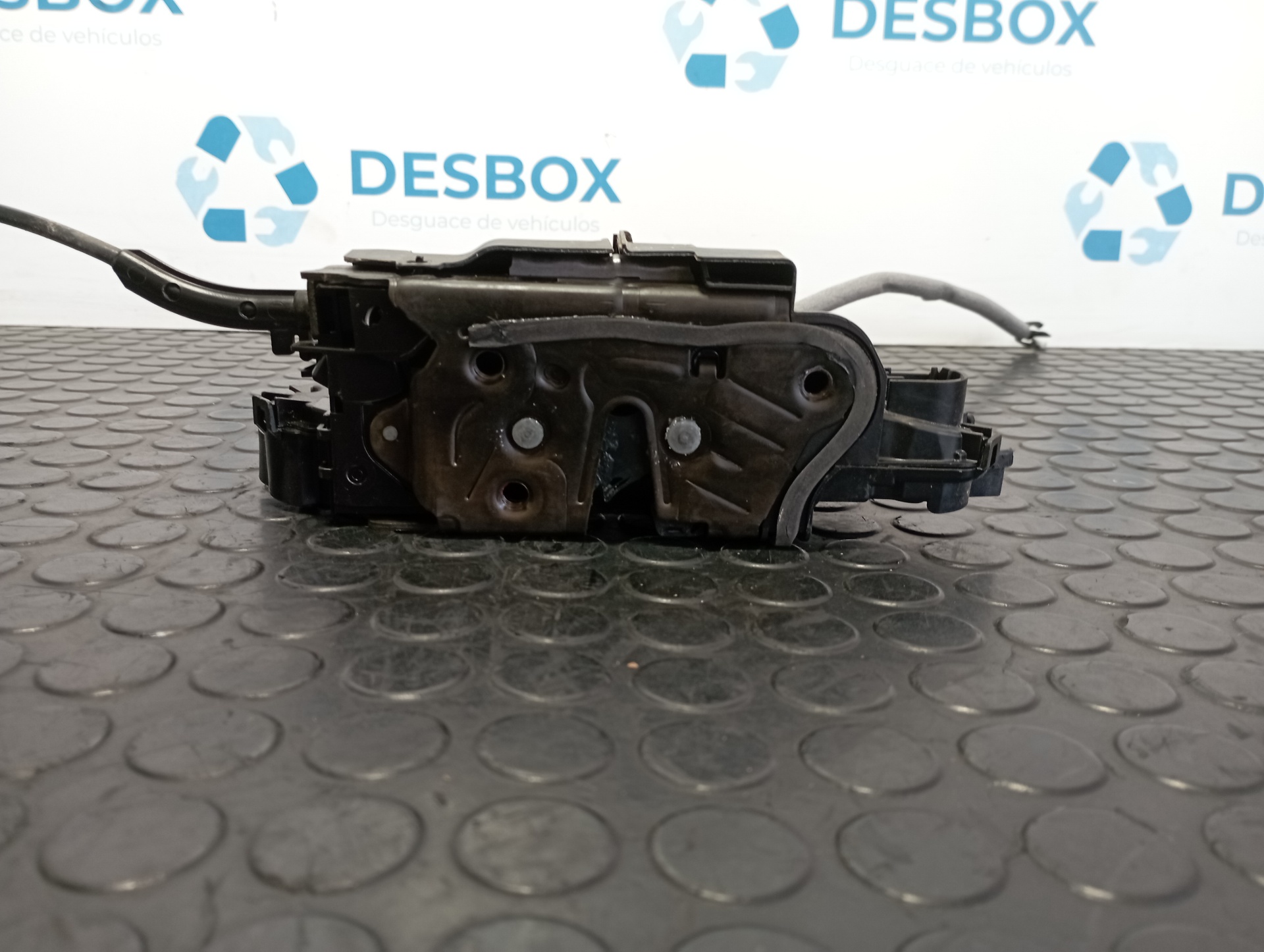 CERRADURA PUERTA DELANTERA IZQUIERDA SEAT ARONA - vista 3