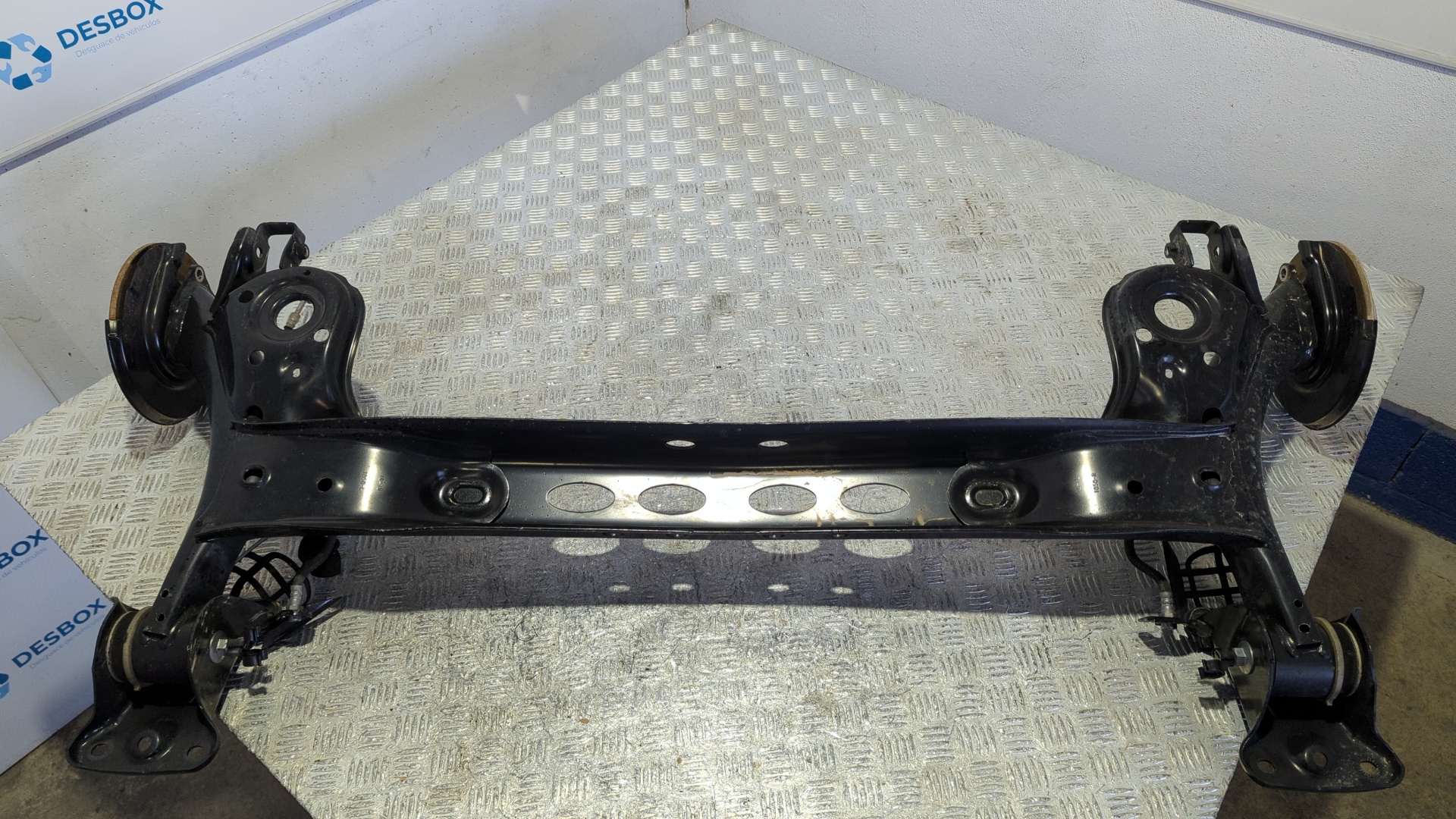 PUENTE TRASERO SEAT ARONA - vista 3