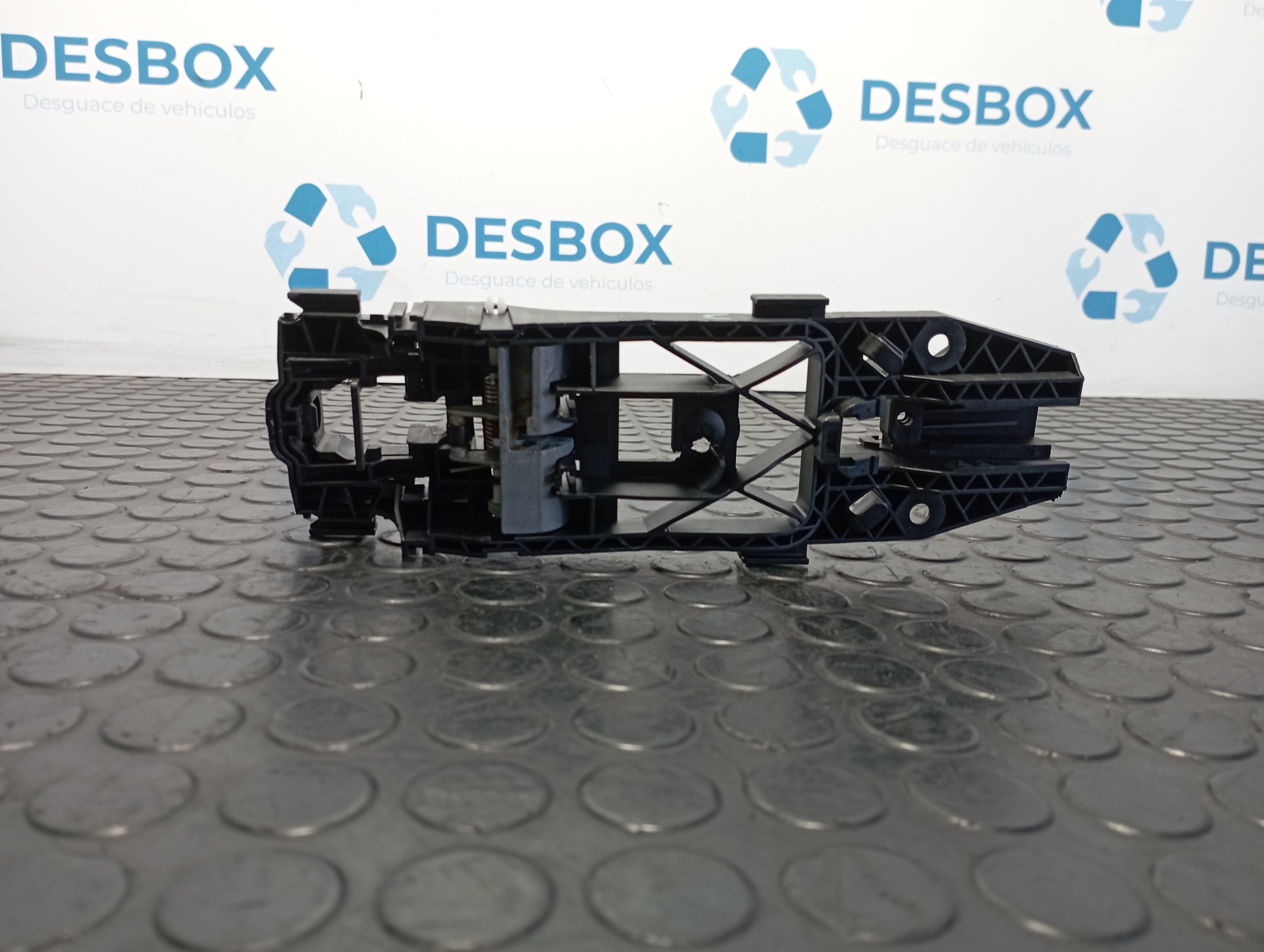 SOPORTE MANETA DELANTERA DERECHA SEAT ARONA - vista 2