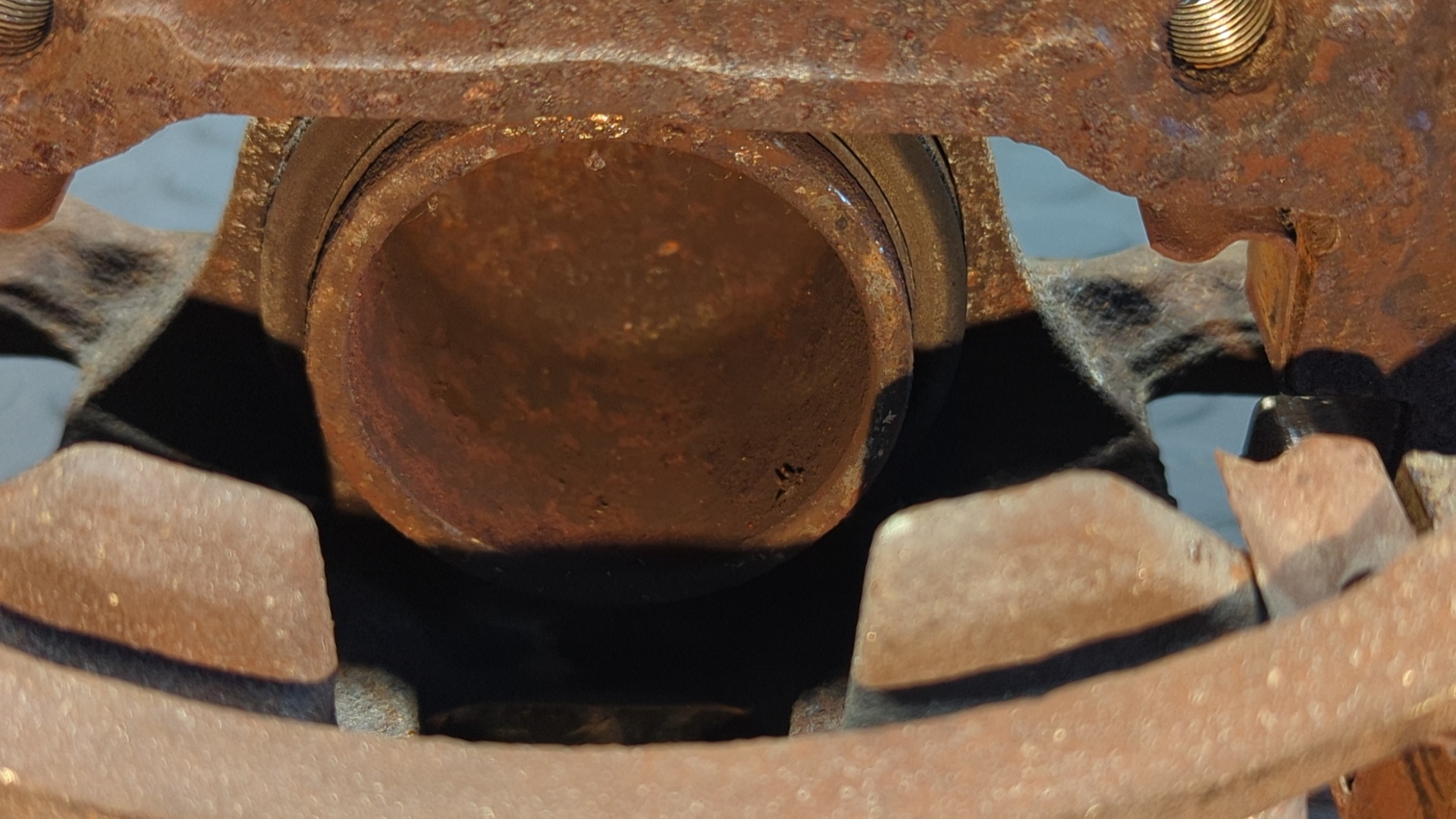 PINZA DE FRENO DELANTERA IZQUIERDA NISSAN 200 SX (S13) - vista 5