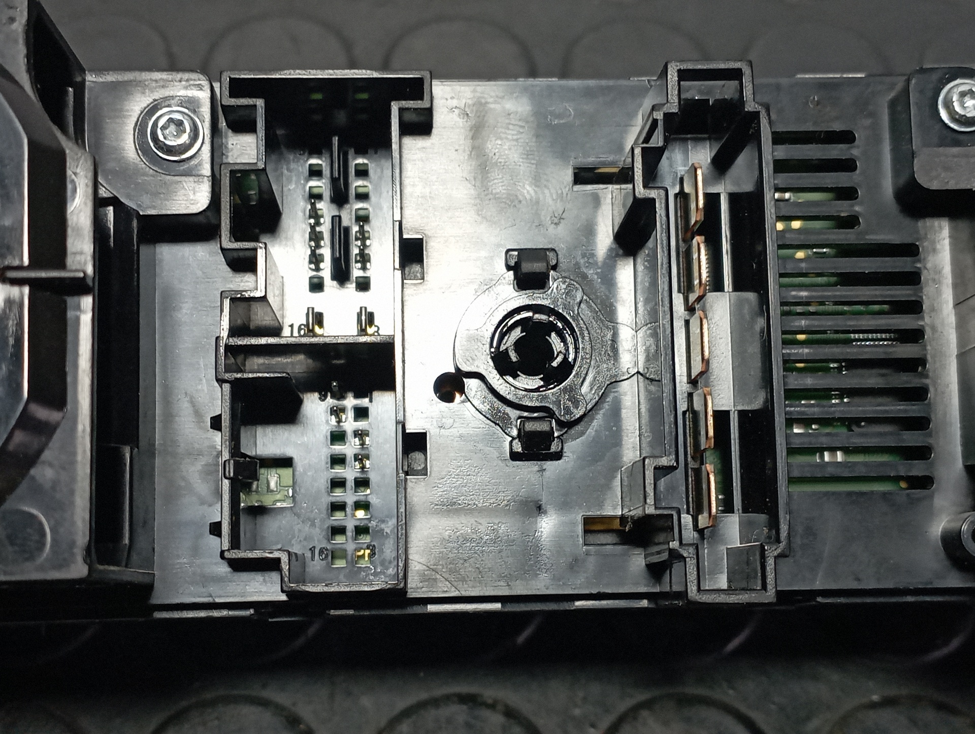 MANDO CALEFACCION / AIRE ACONDICIONADO SEAT ARONA - vista 2