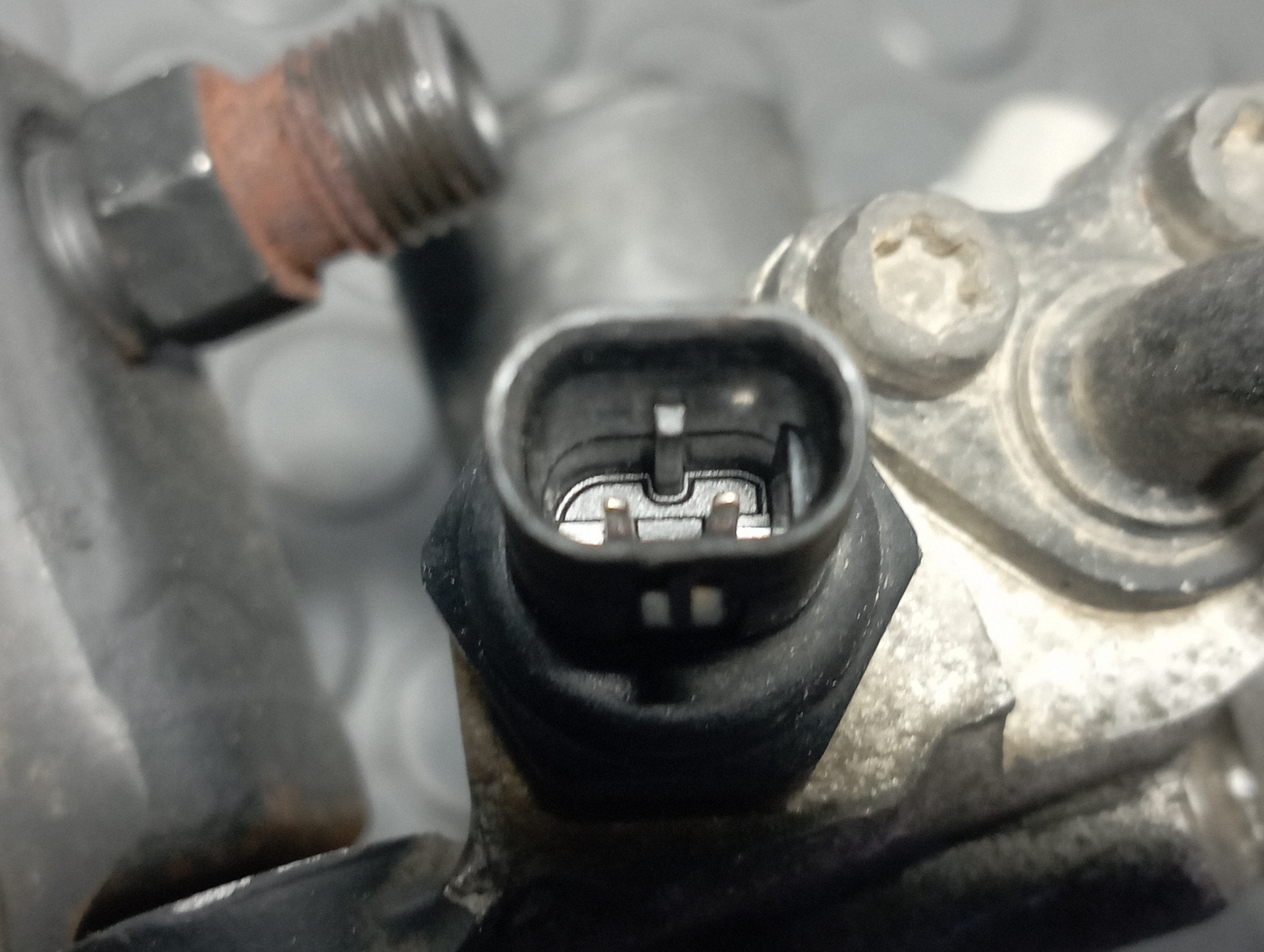 BOMBA INYECCION MERCEDES-BENZ VITO (W639) BASIC, COMBI - vista 5