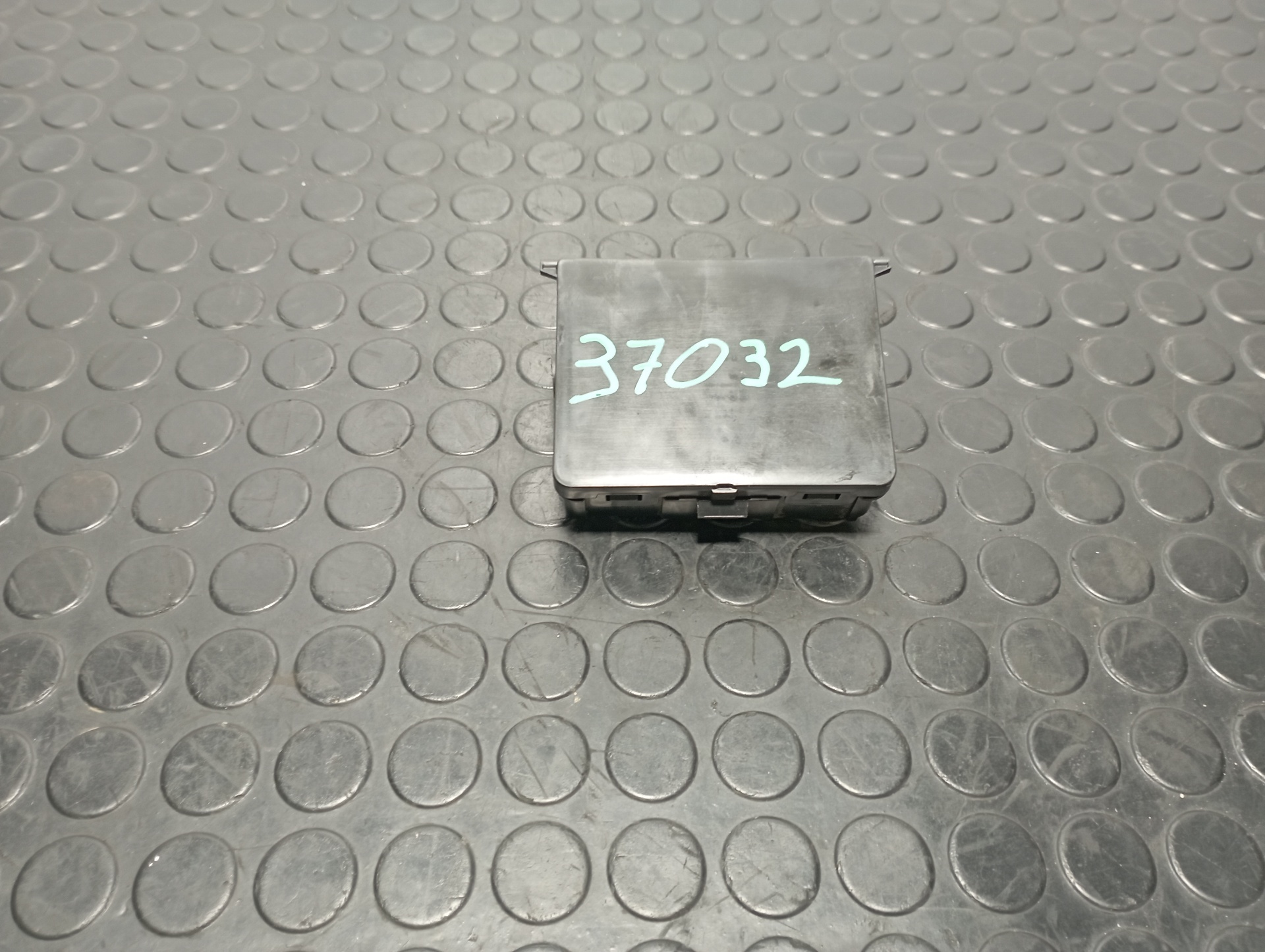 MODULO ELECTRONICO CITROEN C3 - vista 2