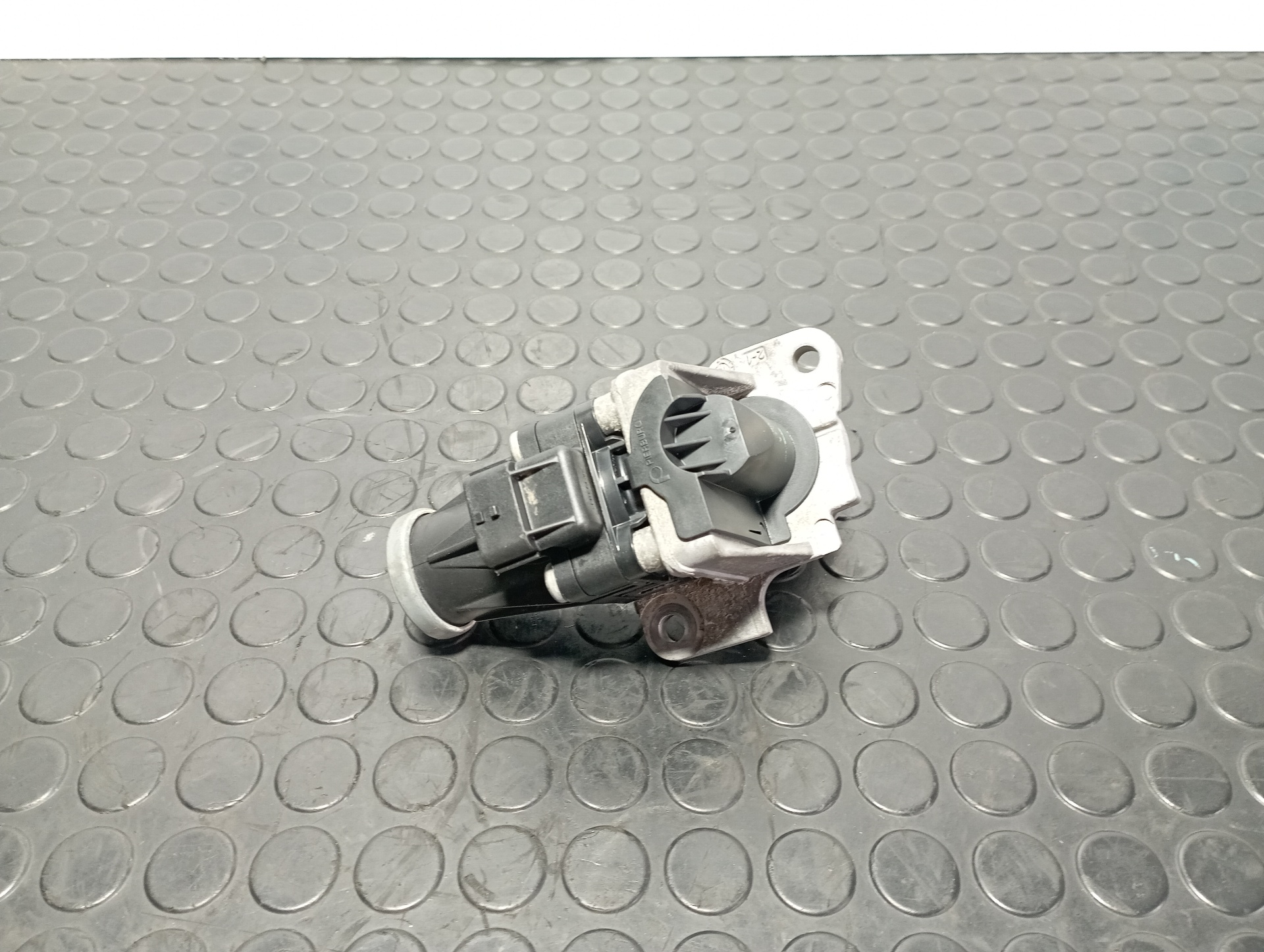 VALVULA EGR NISSAN QASHQAI (J11) - vista 2