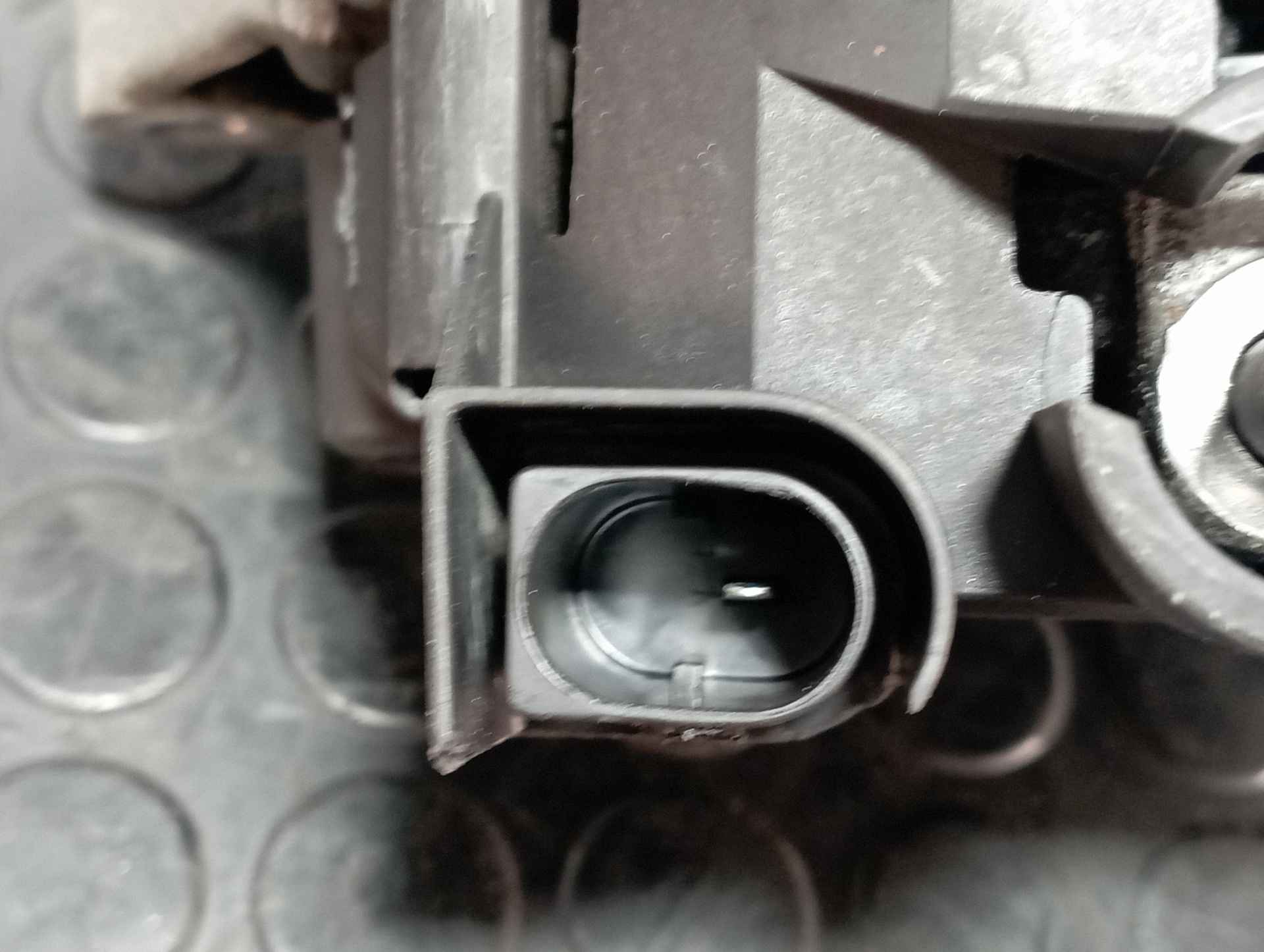 ALTERNADOR FORD C-MAX (CB3) - vista 4