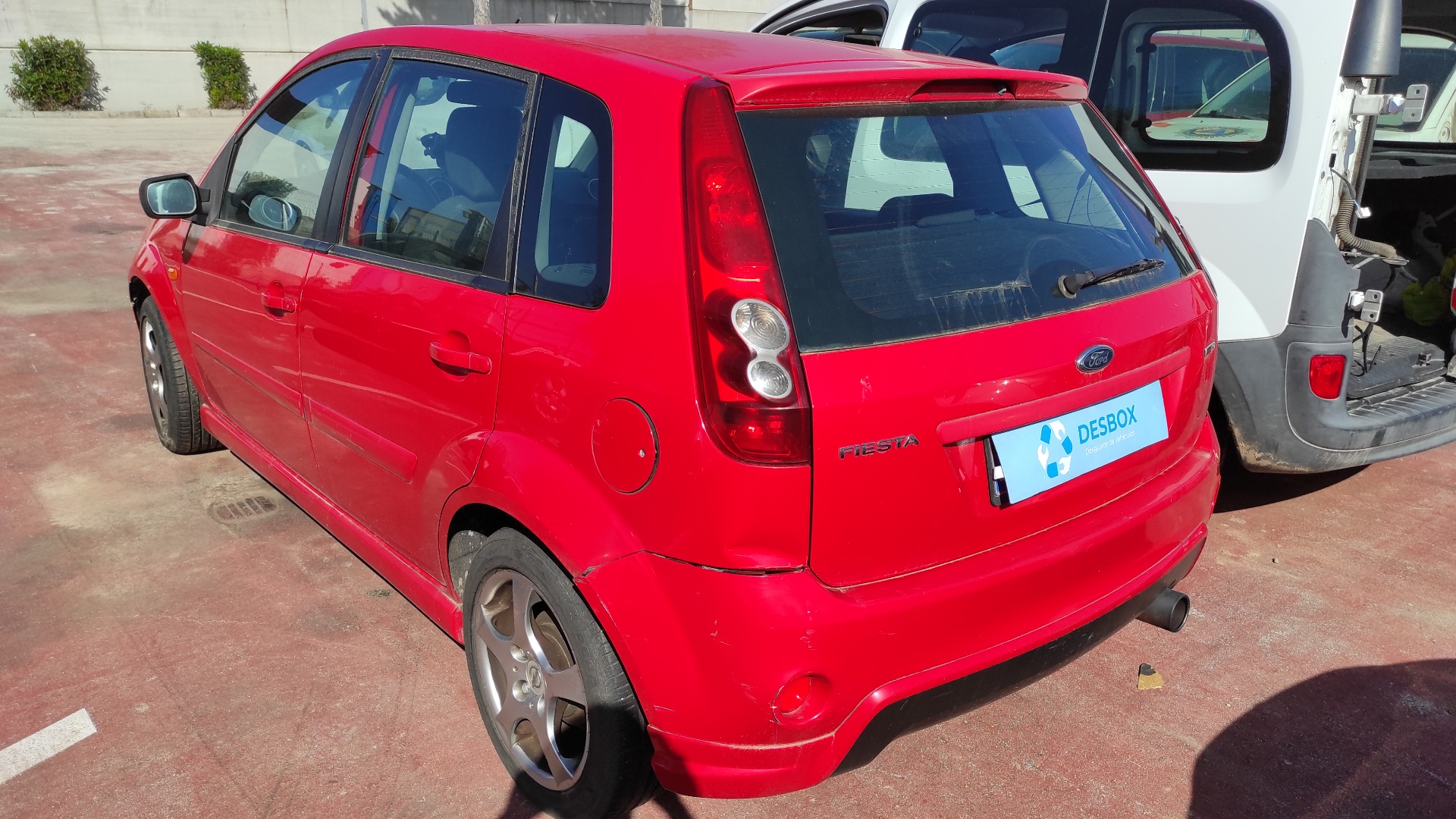 REJILLA DELANTERA FORD FIESTA - vista 8