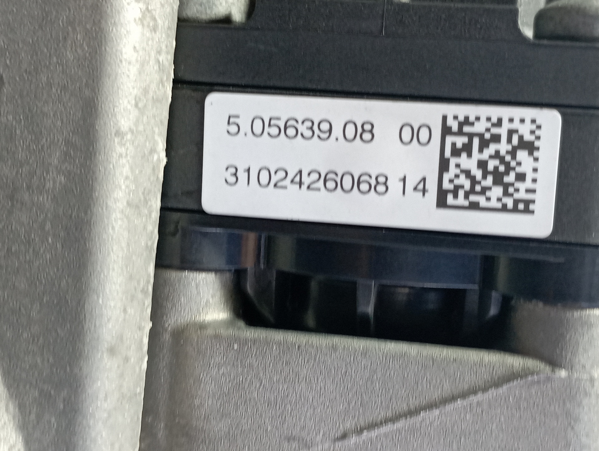 VALVULA EGR FORD C-MAX (CB3) - vista 2